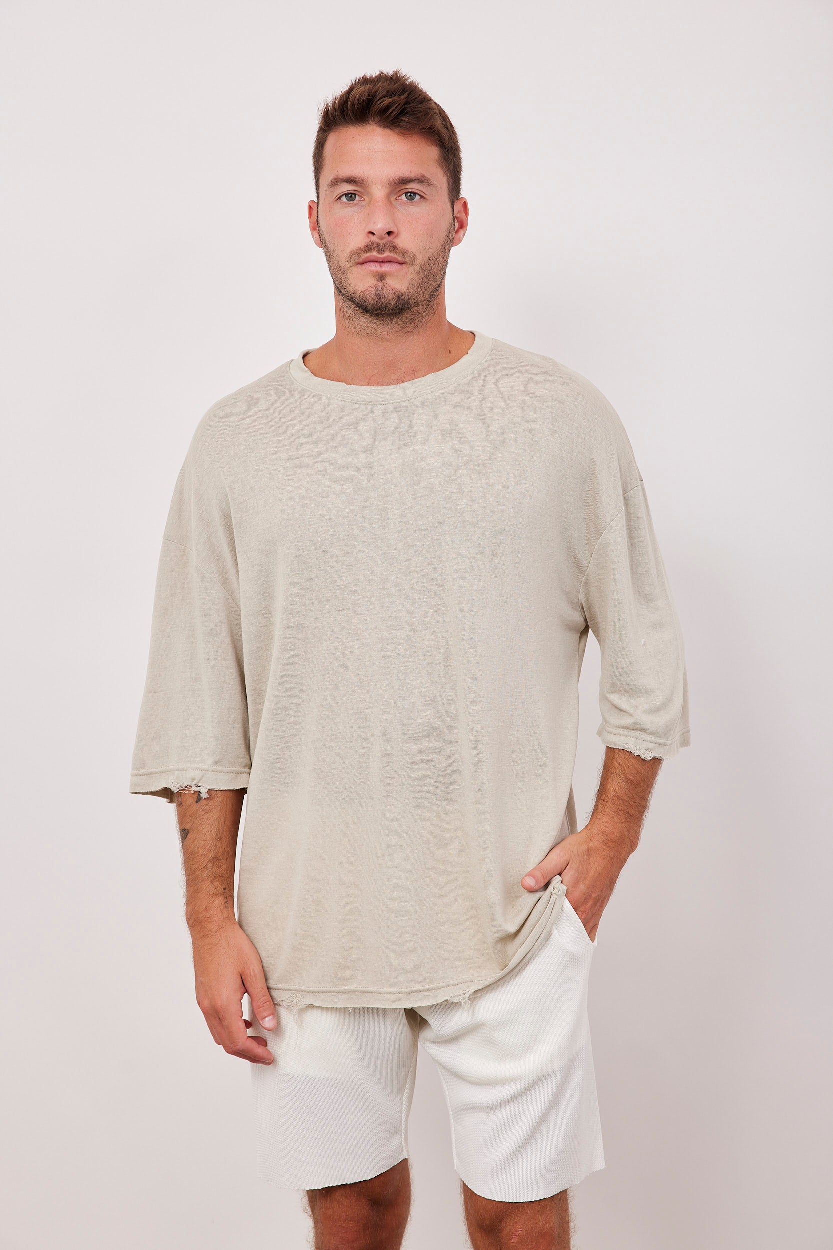 ברמודה מבד סריג