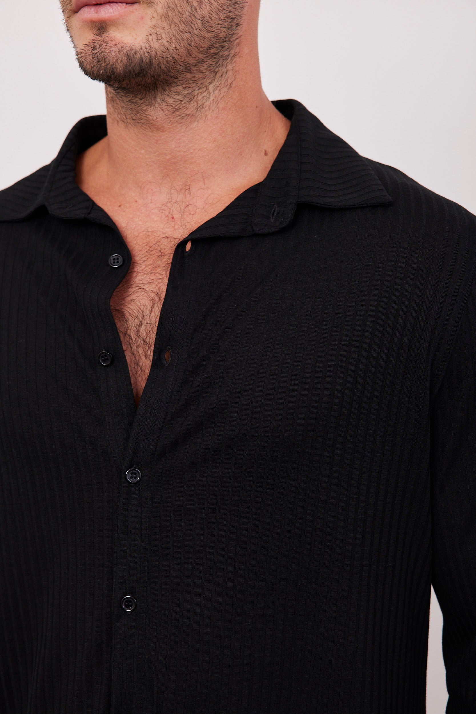 חולצה מכופתרת רכה בטקסטורת פסים