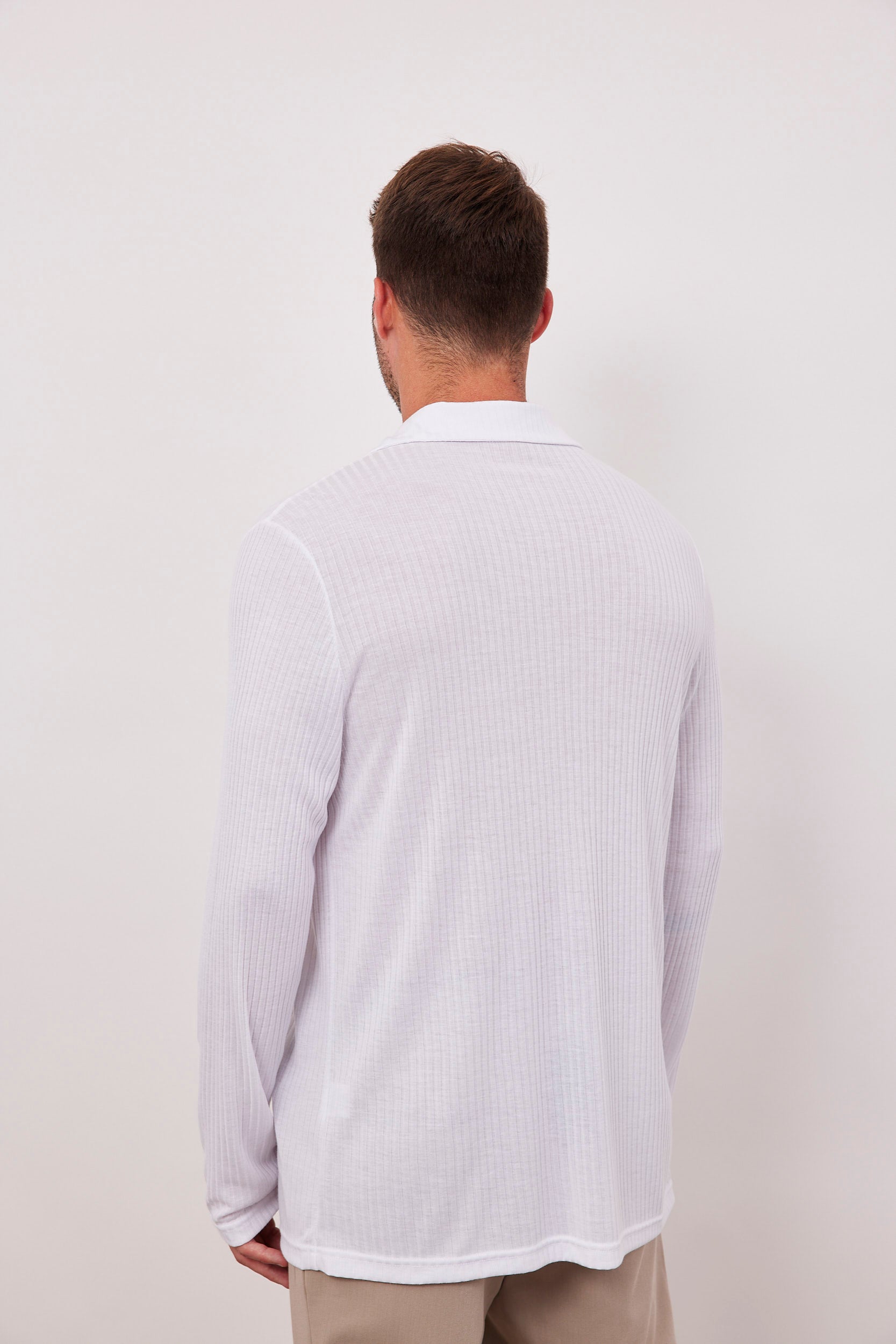 חולצה מכופתרת רכה בטקסטורת פסים