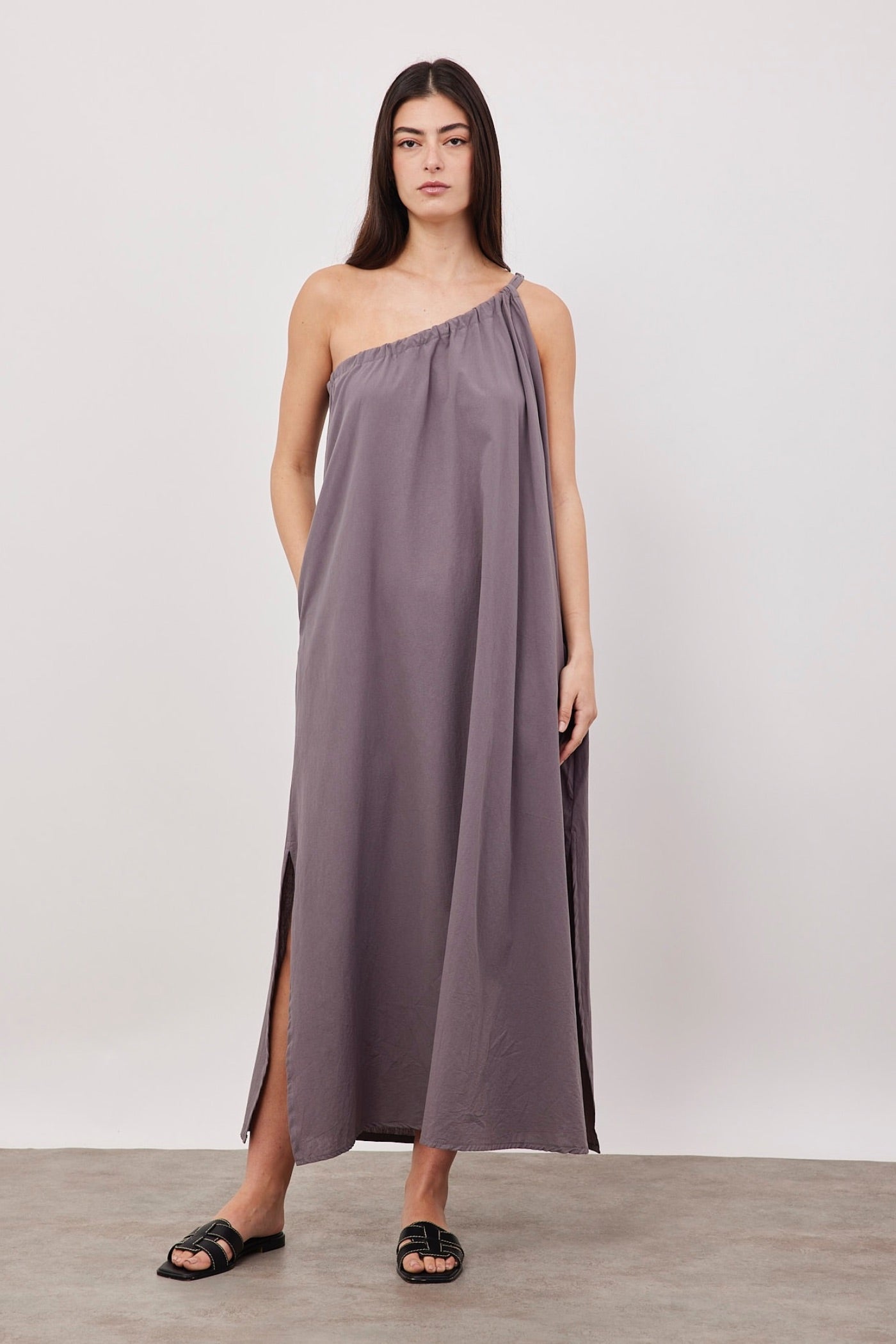 שמלת וואן שולדר בשילוב שסעים - ITAY BRANDS