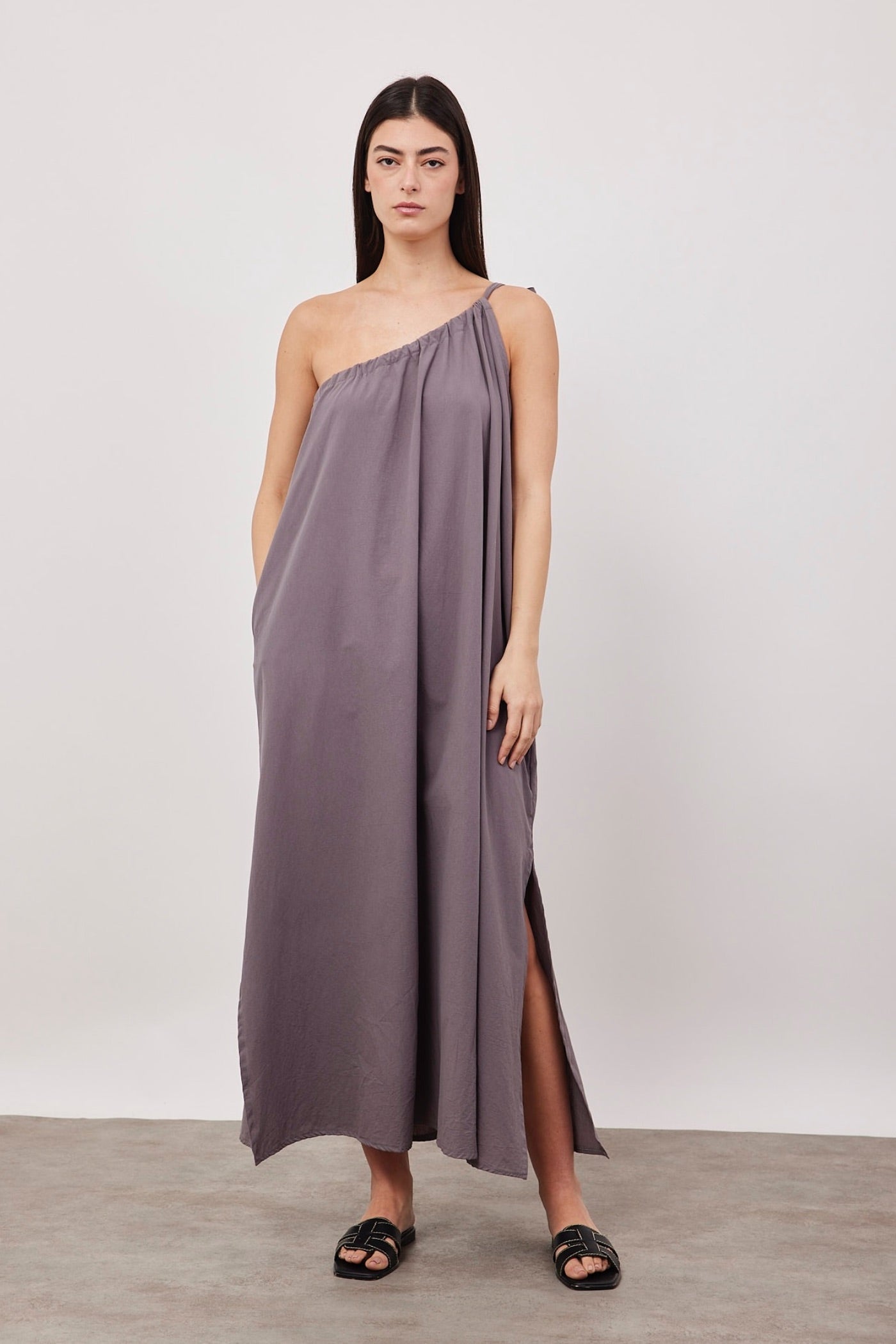 שמלת וואן שולדר בשילוב שסעים - ITAY BRANDS