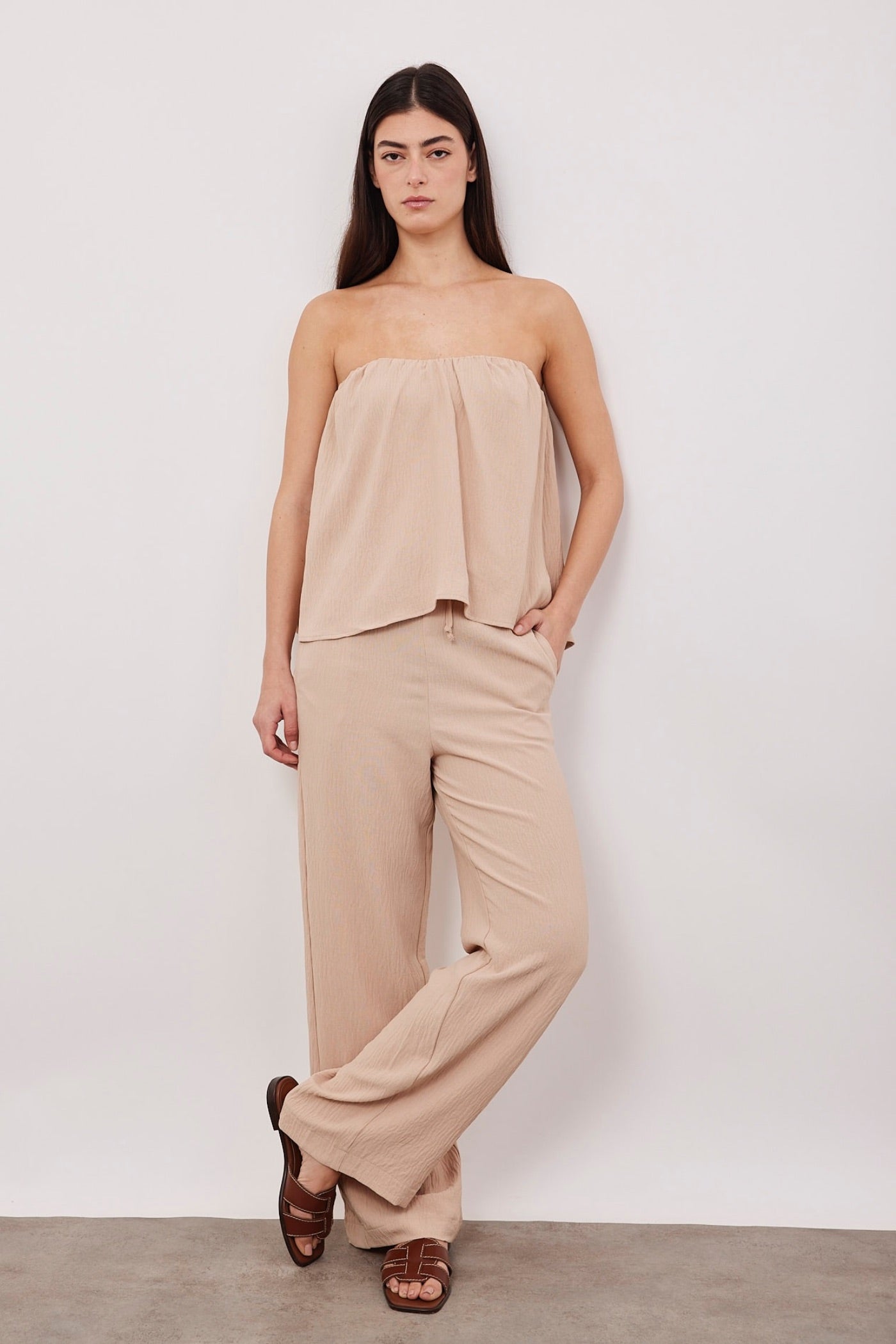 חליפת סטרפלס בטקסטורה - ITAY BRANDS