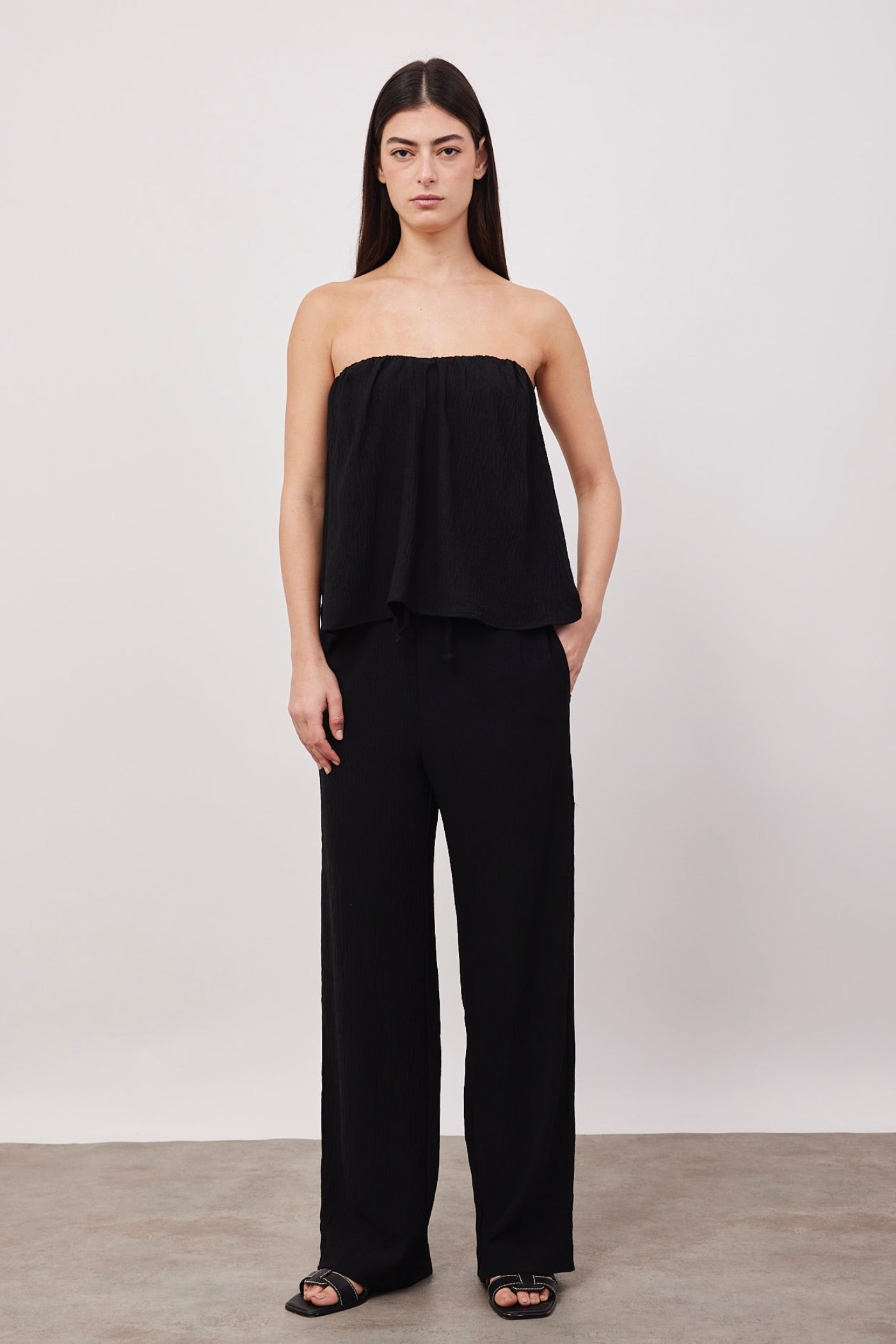 חליפת סטרפלס בטקסטורה - ITAY BRANDS