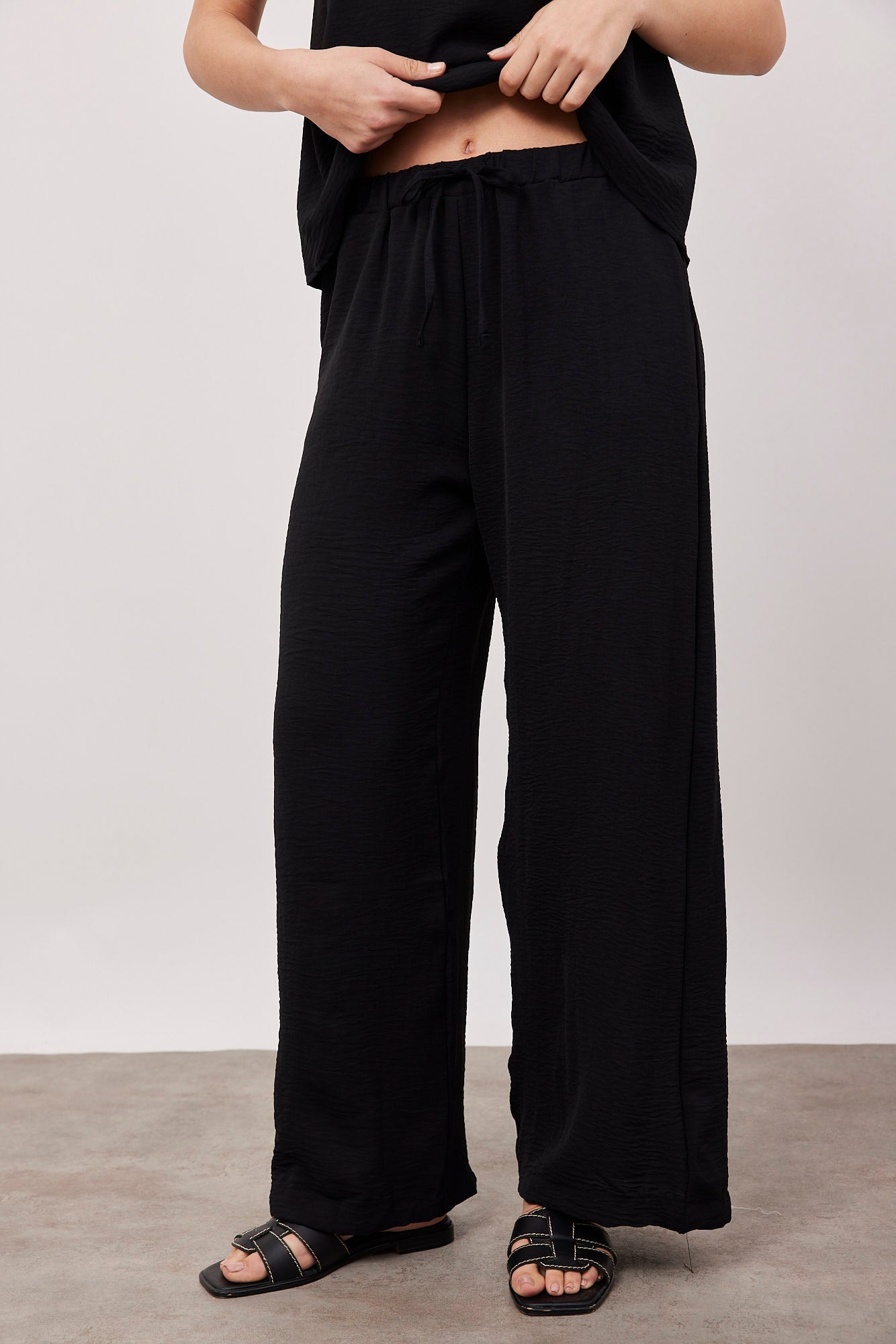 חליפת גופייה בטקסטורה - ITAY BRANDS