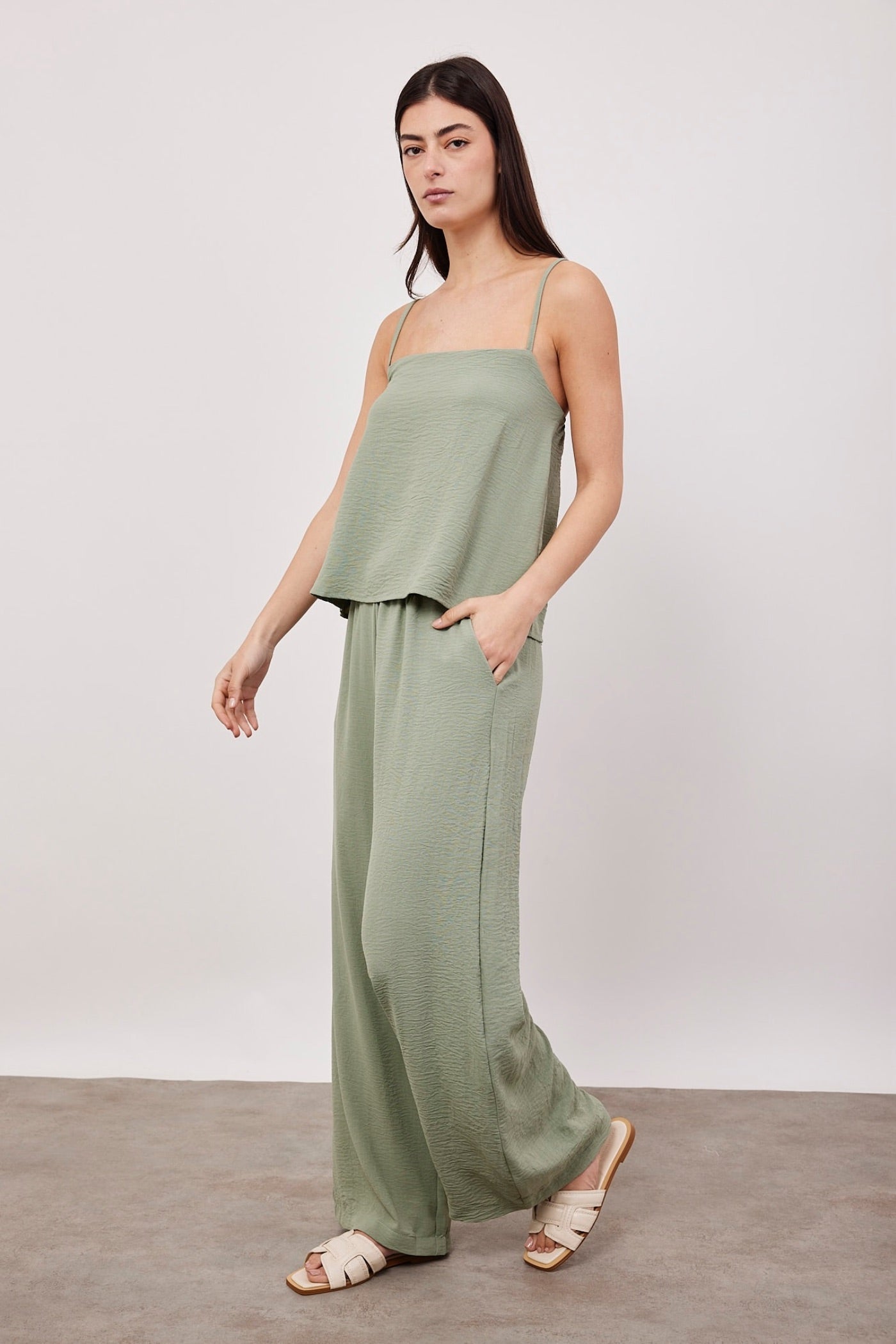 חליפת גופייה בטקסטורה - ITAY BRANDS