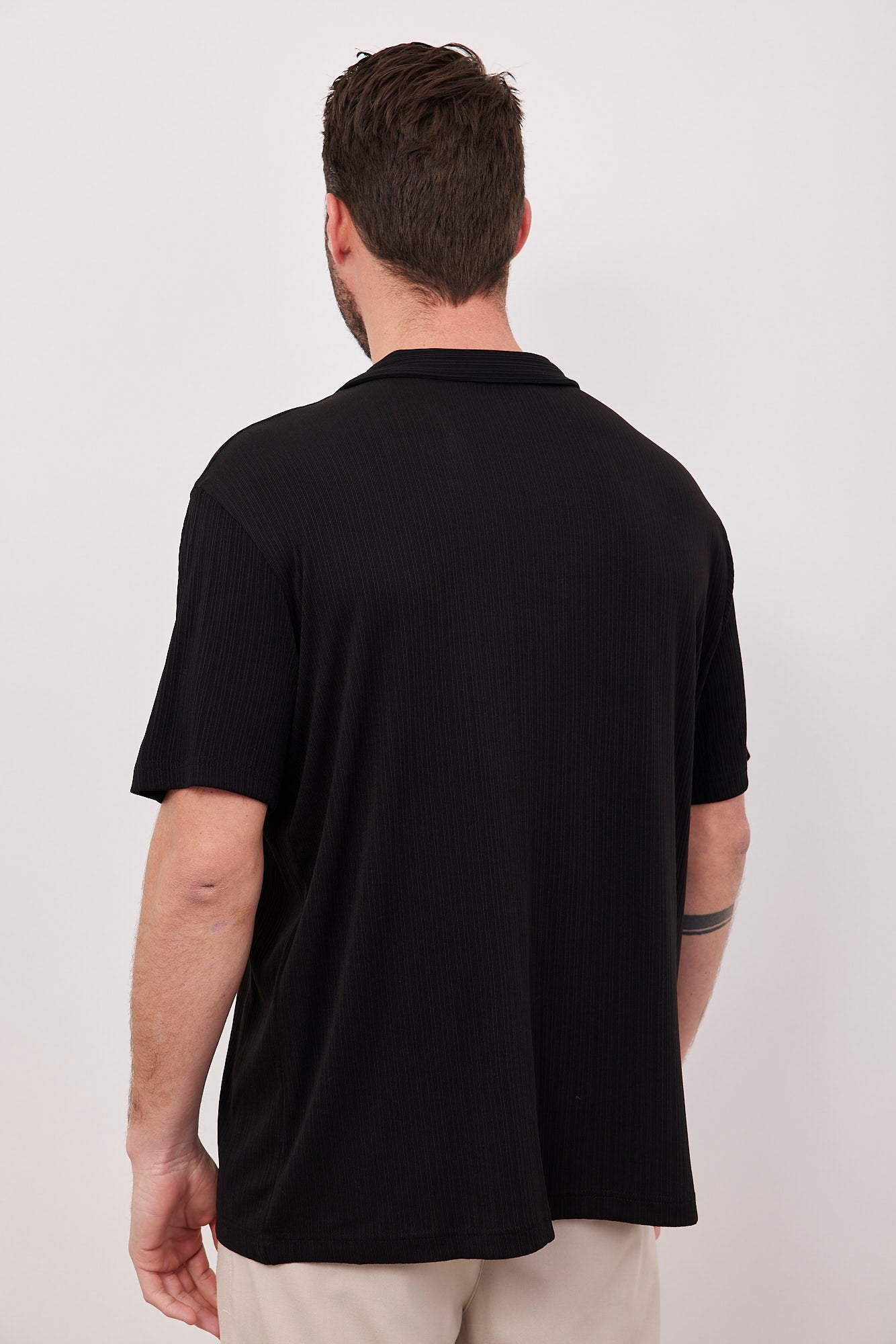 חולצה מכופתרת בטקסטורת פסים