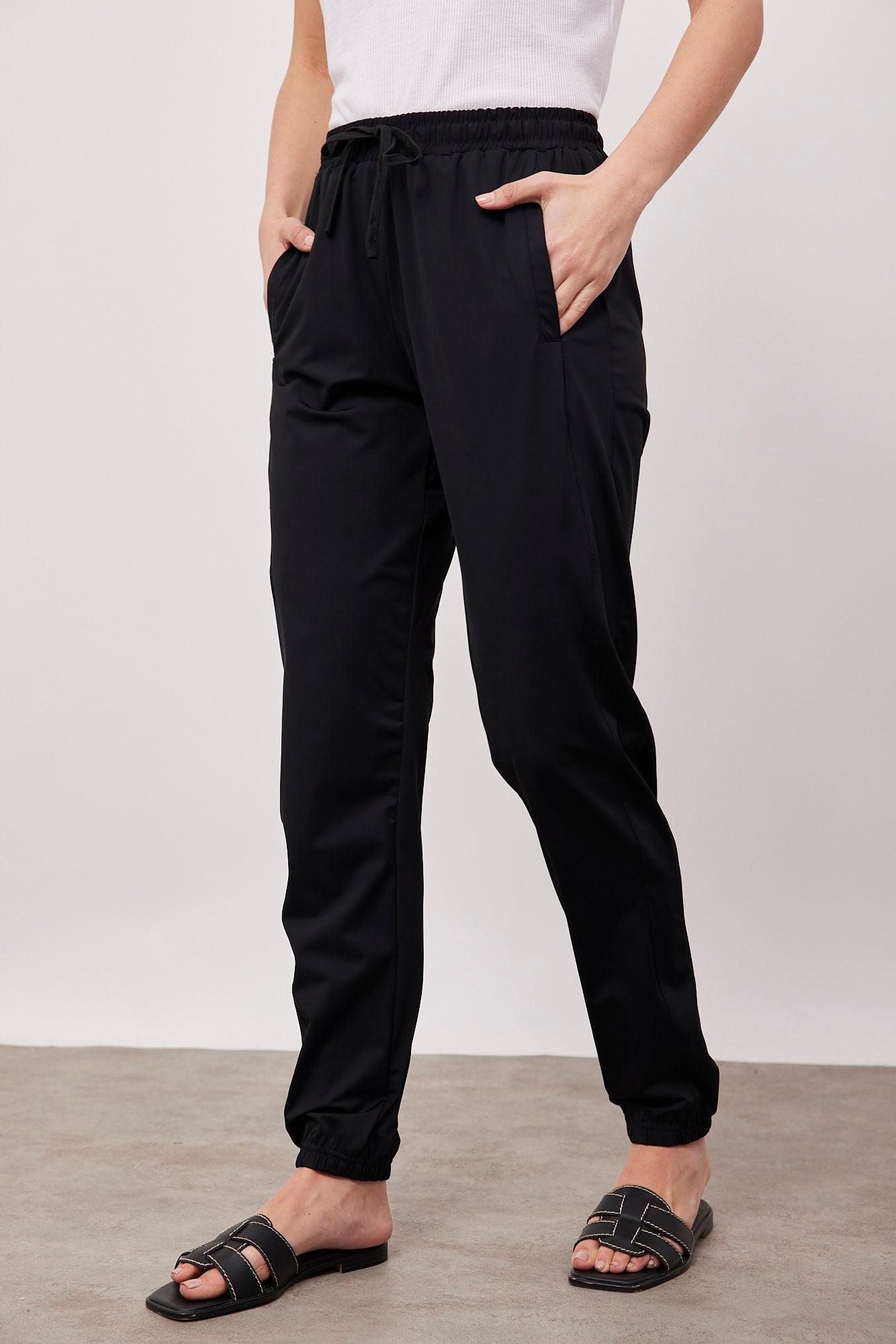 מכנסי ניילון עם גומי ושרוך במותן - ITAY BRANDS