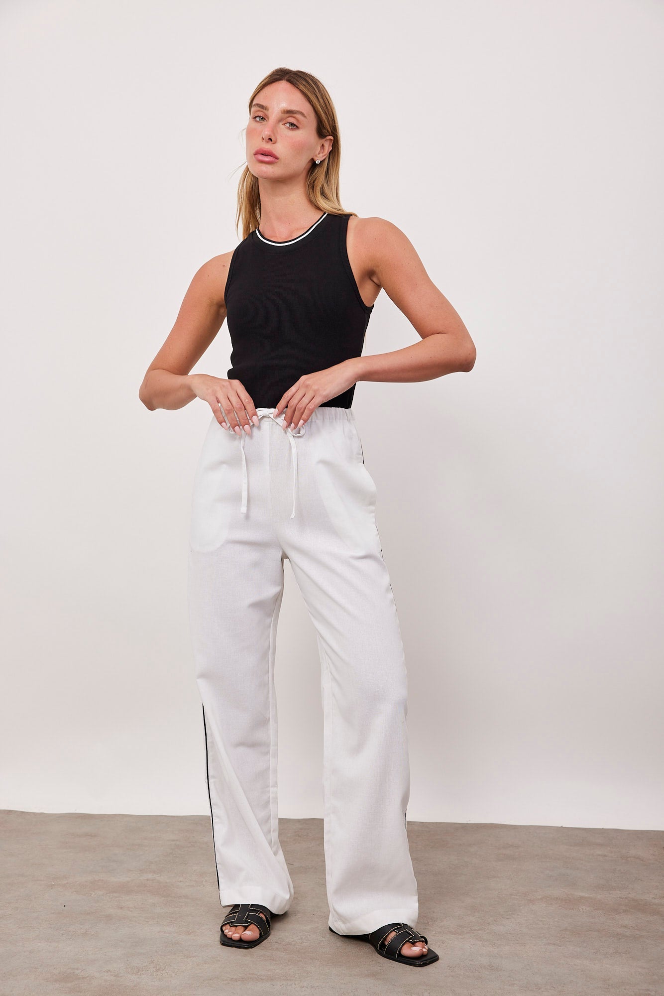 מכנסיים בשילוב פשתן עם פס צידי - ITAY BRANDS