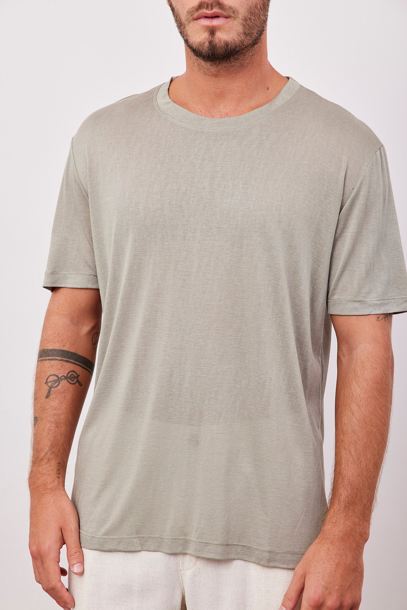 טי-שרט מבד שקפקף - ITAY BRANDS