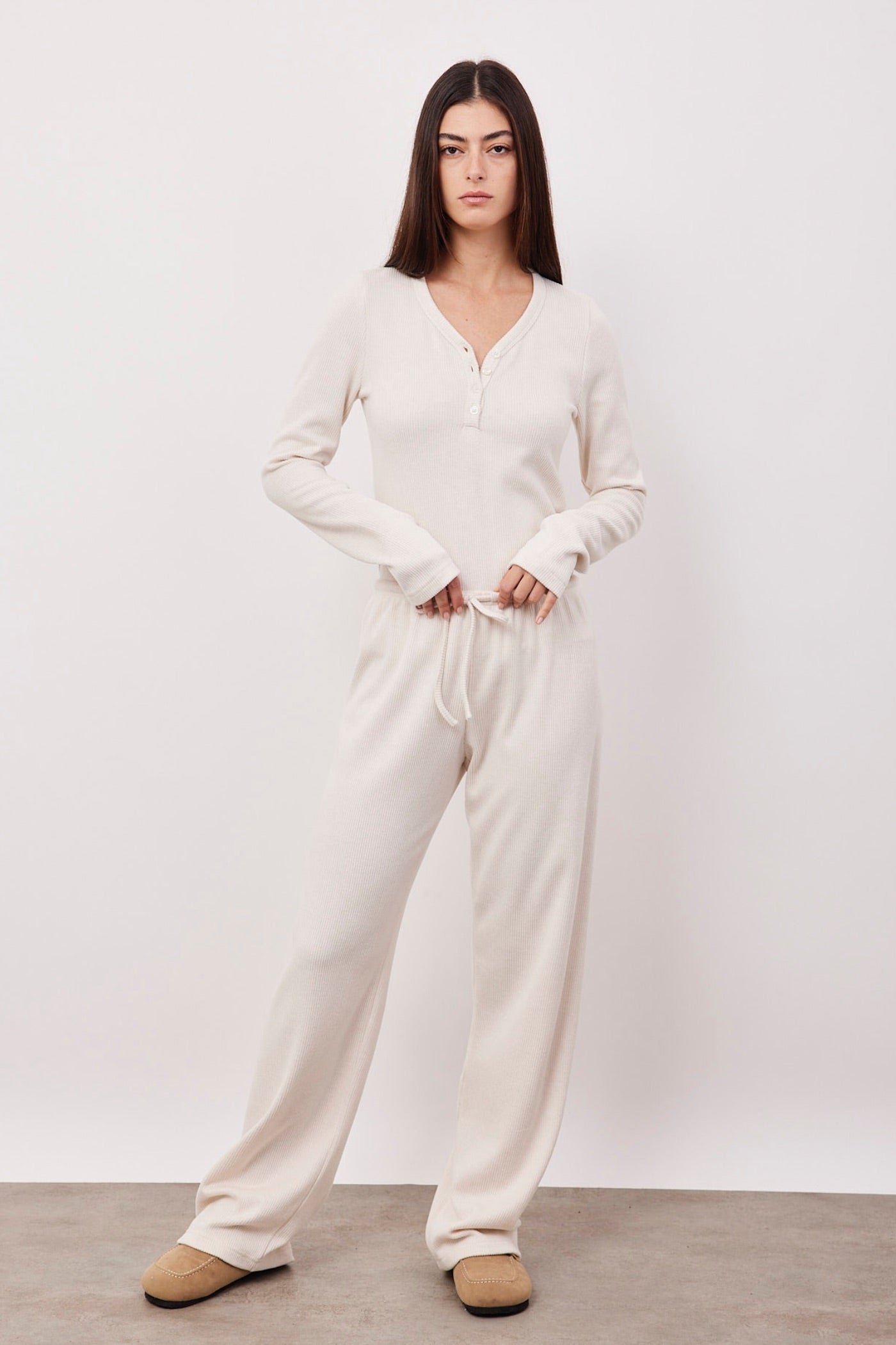 חליפה סריג בשילוב כפתורים - ITAY BRANDS