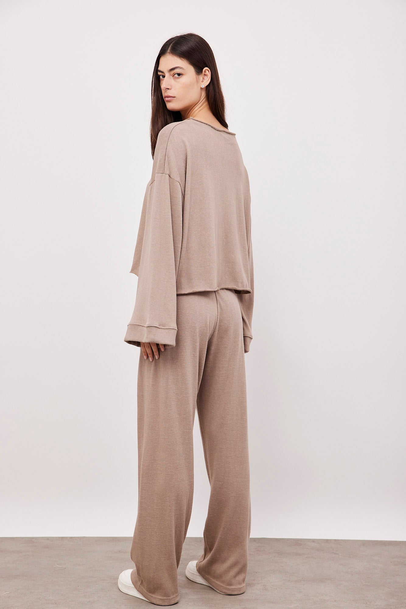 חליפה במראה פשתן עם תיפור קדמי - ITAY BRANDS