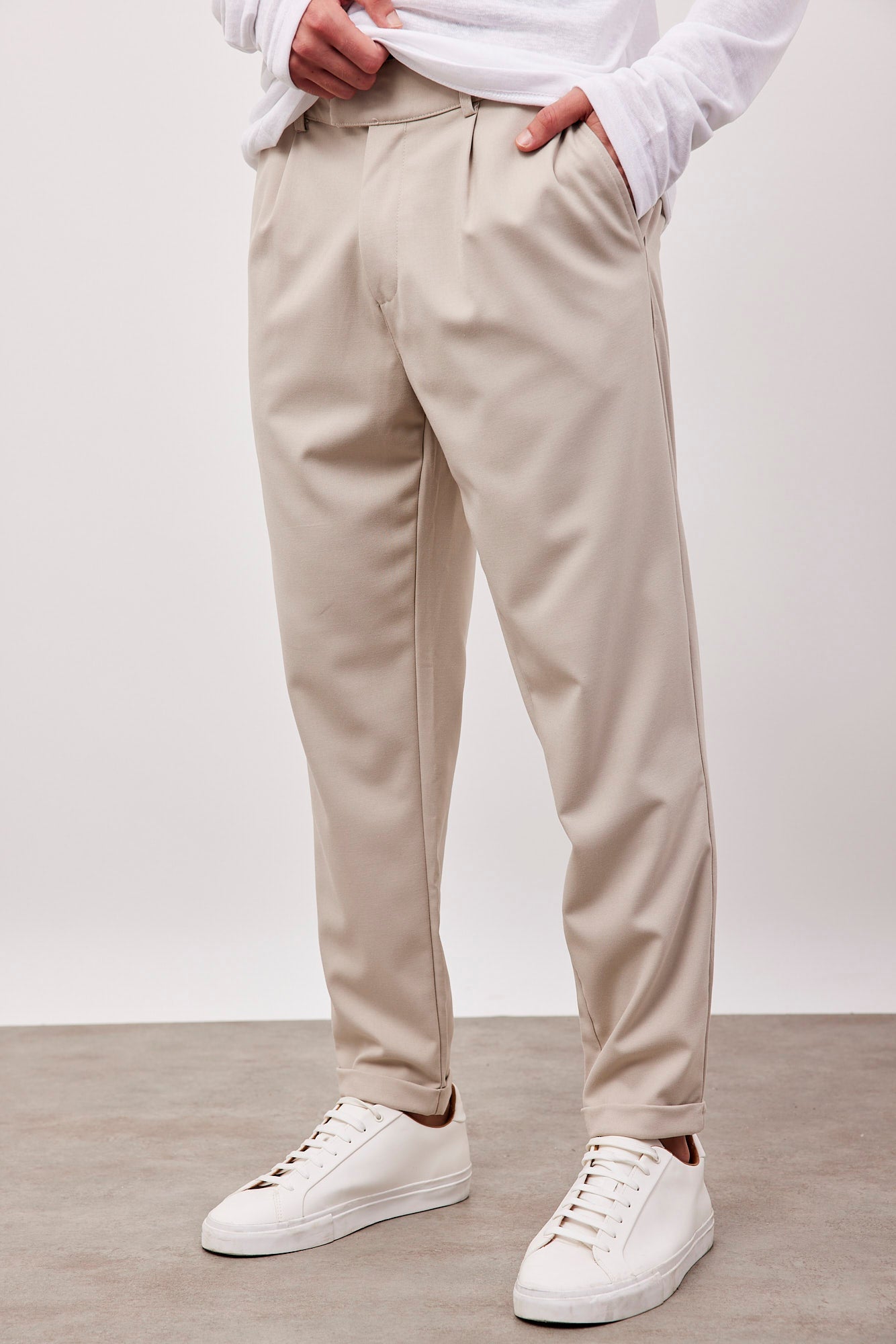 מכנסיים ארוכים מחוייטים בסיומת קיפול - ITAY BRANDS