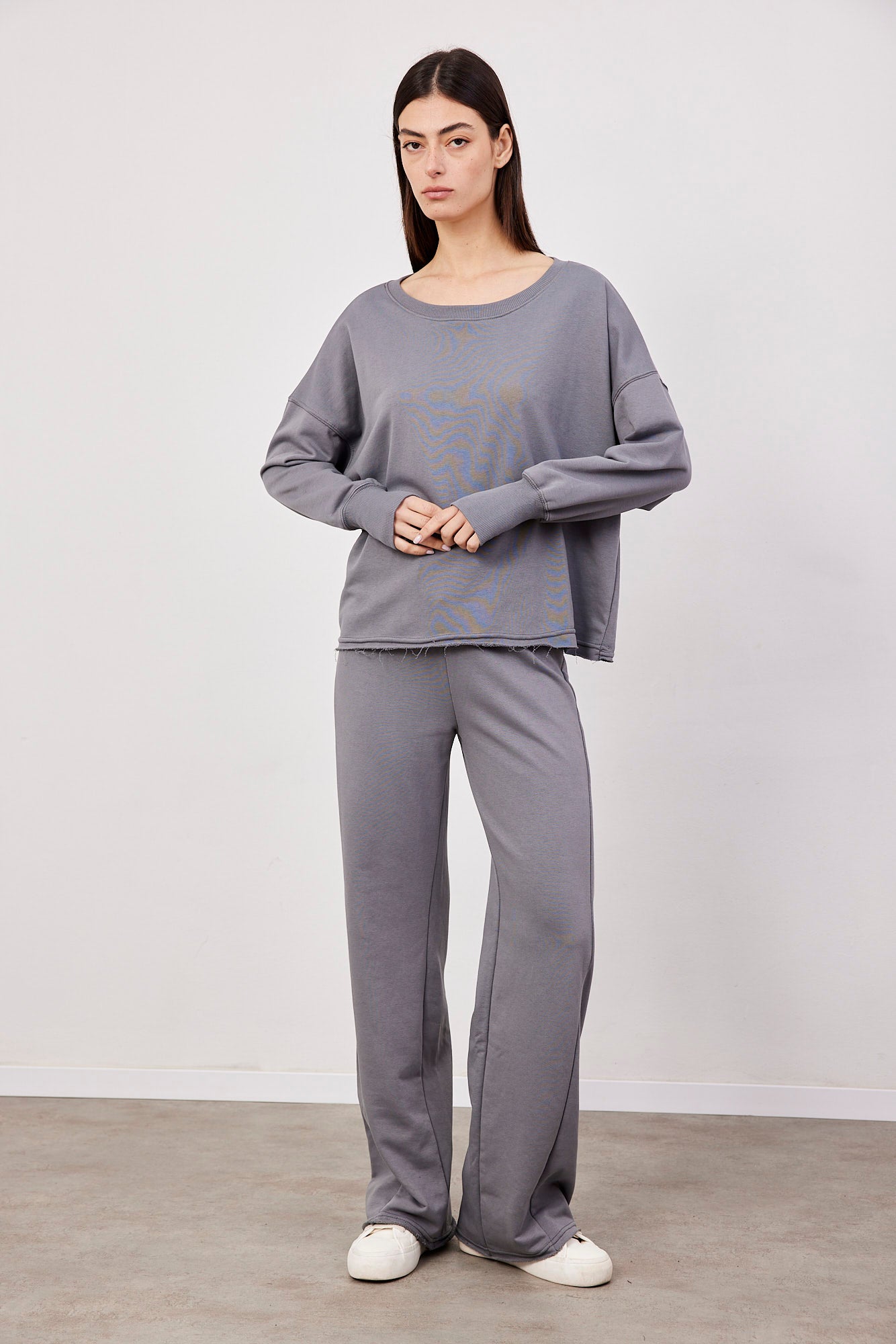 חליפת פרנץ׳ טרי עם שרוול כפפה