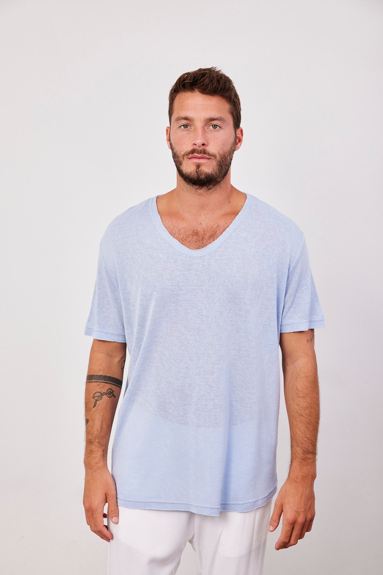 טי-שרט וי בד רך - ITAY BRANDS