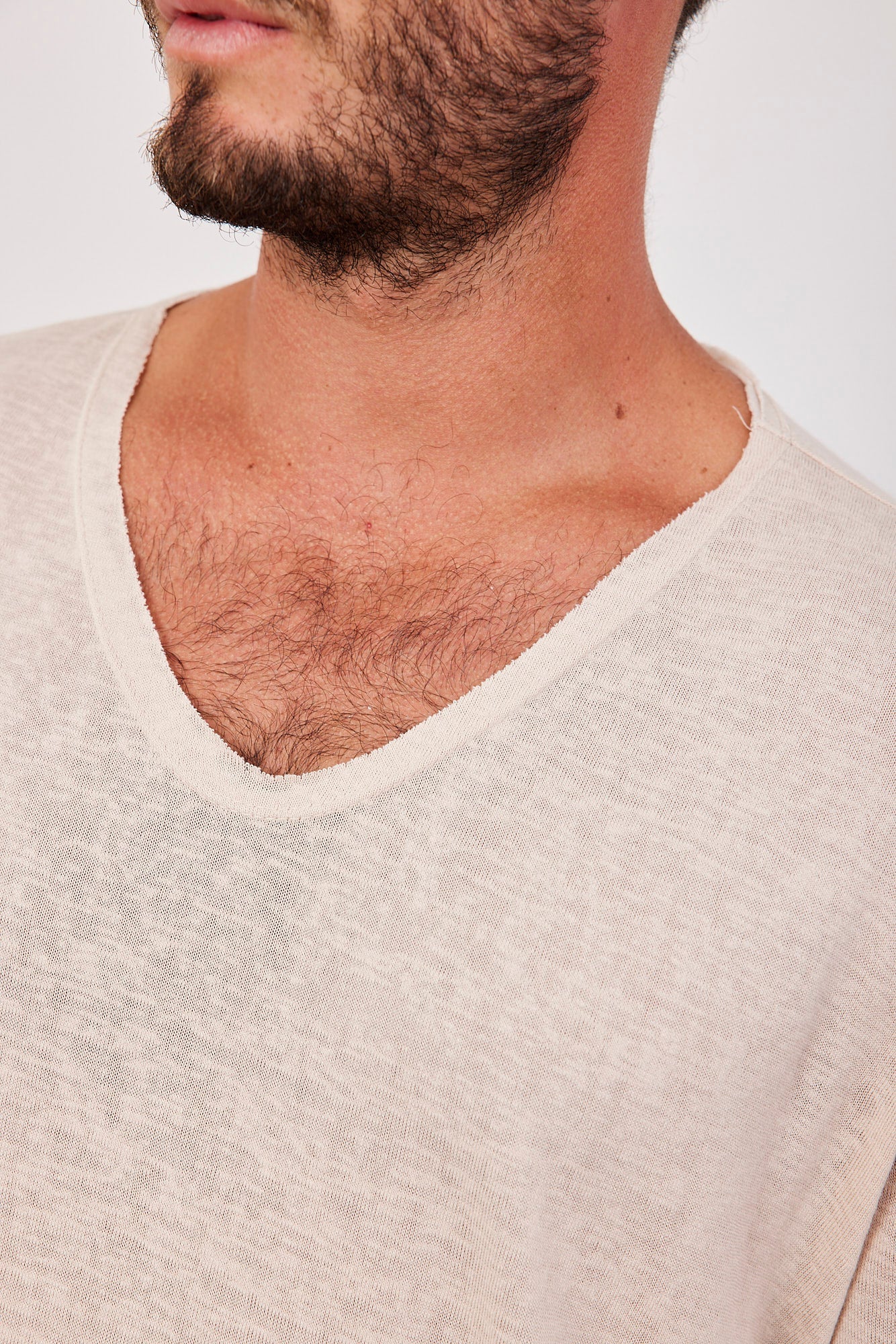 טי-שרט וי בד רך - ITAY BRANDS