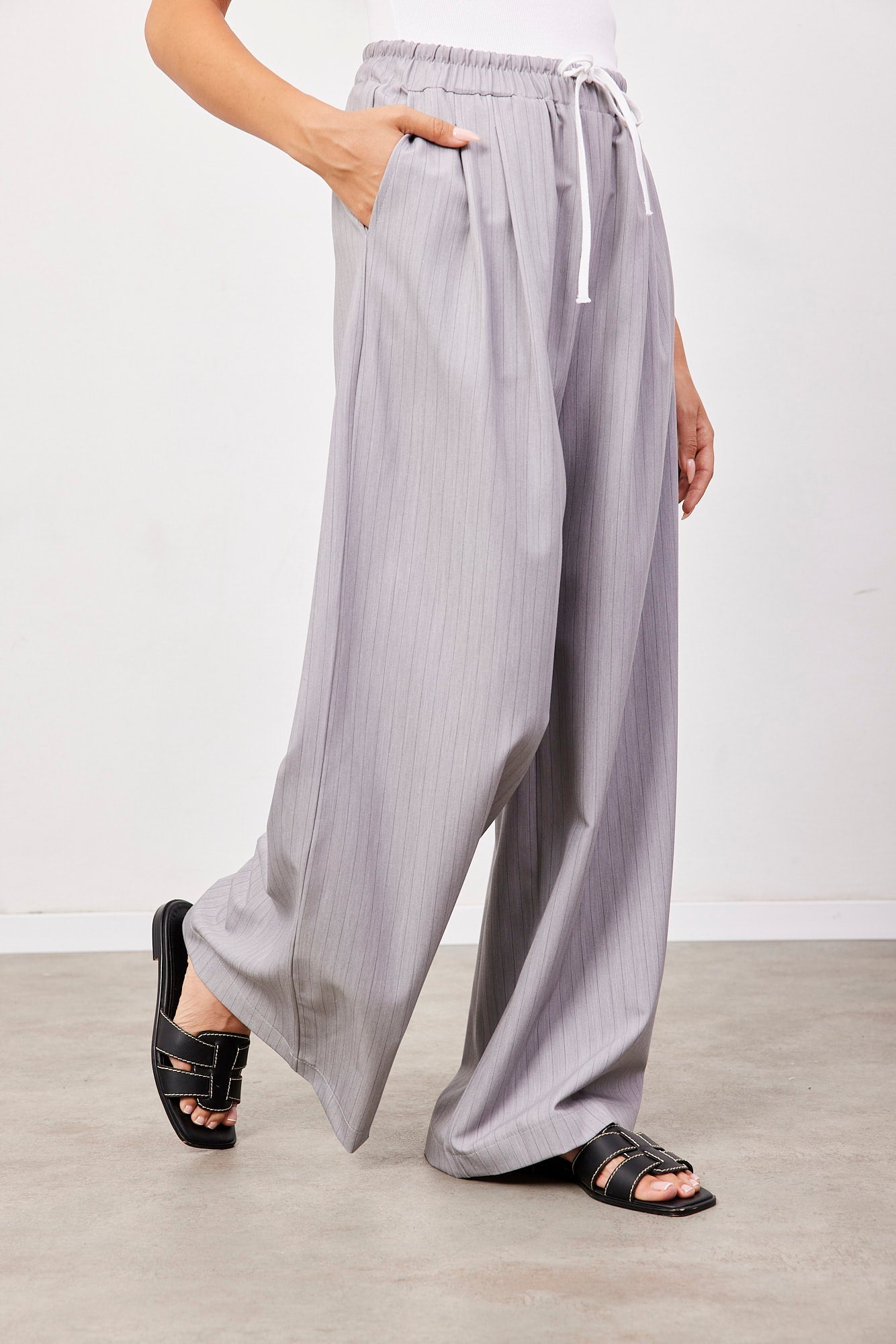 מכנסי פסים ארוכים מתרחבים - ITAY BRANDS