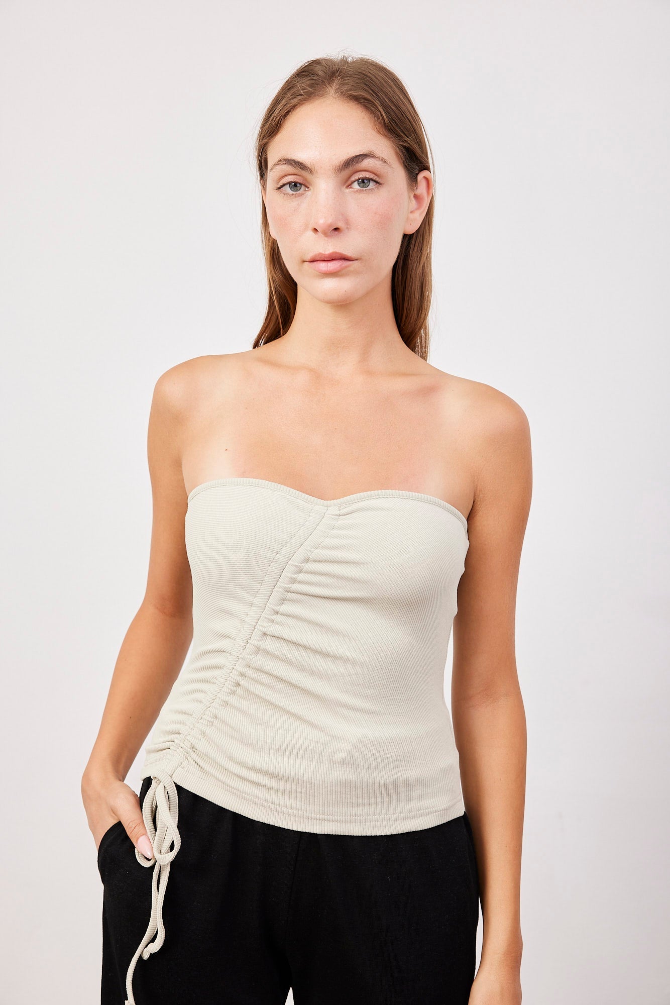 סטרפלס עם כיווץ א-סימטרי - ITAY BRANDS