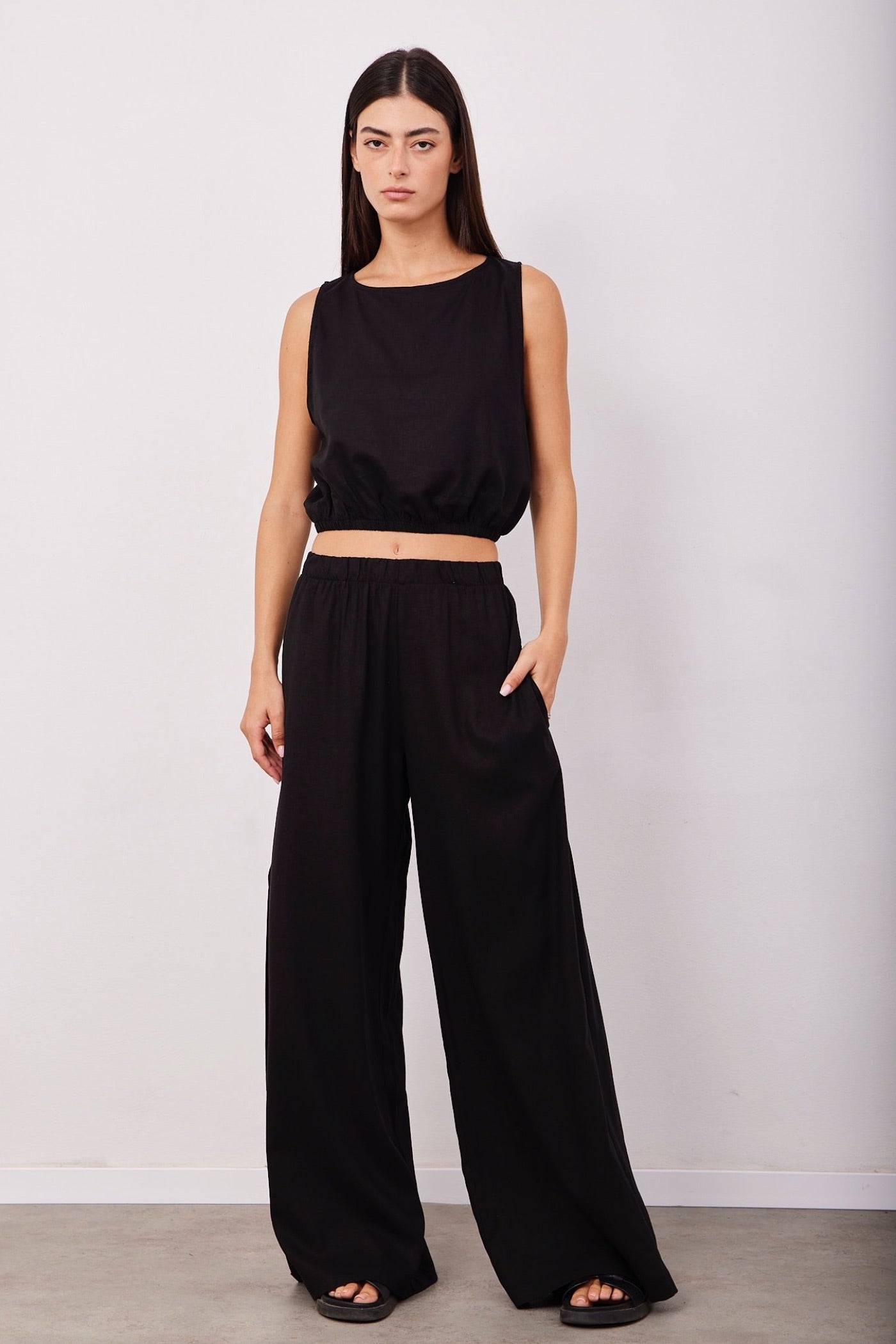 חליפת קרופ בשילוב פשתן - ITAY BRANDS