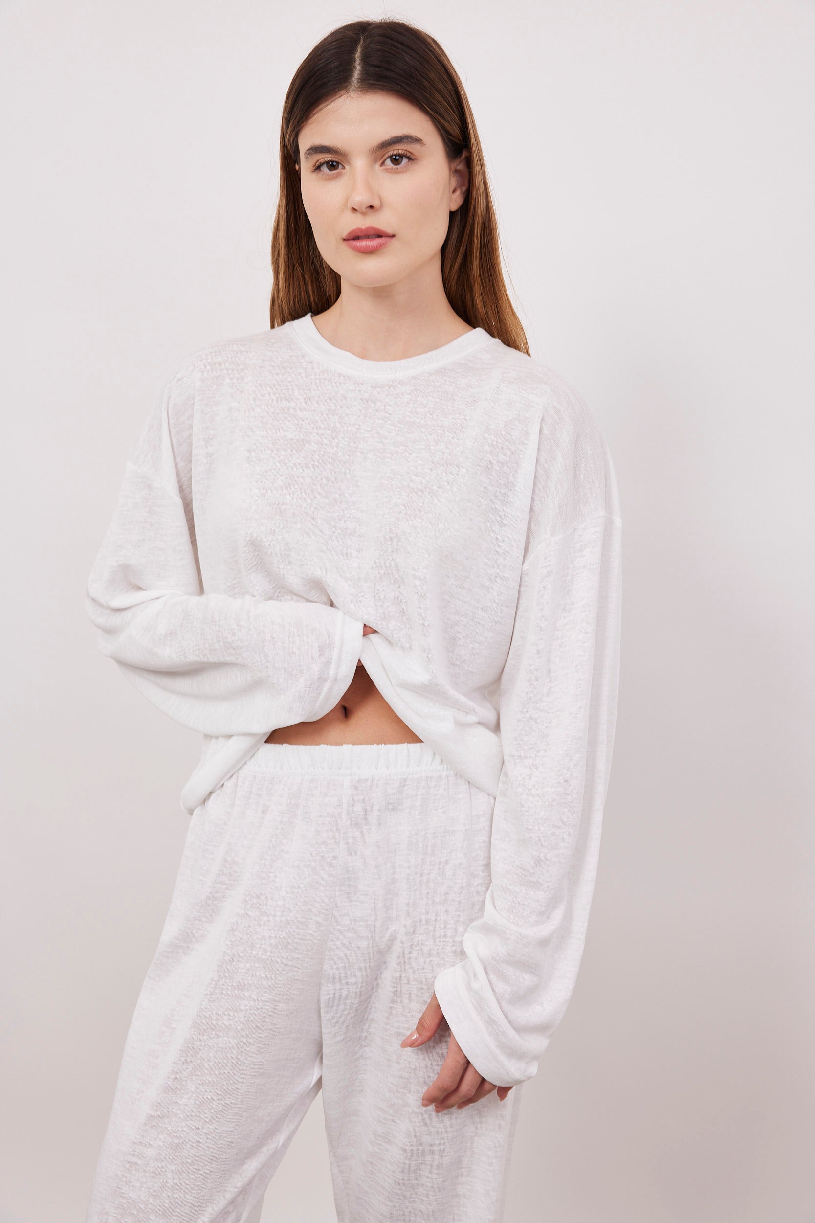 חולצת סלאב ארוכה מראה פשתן