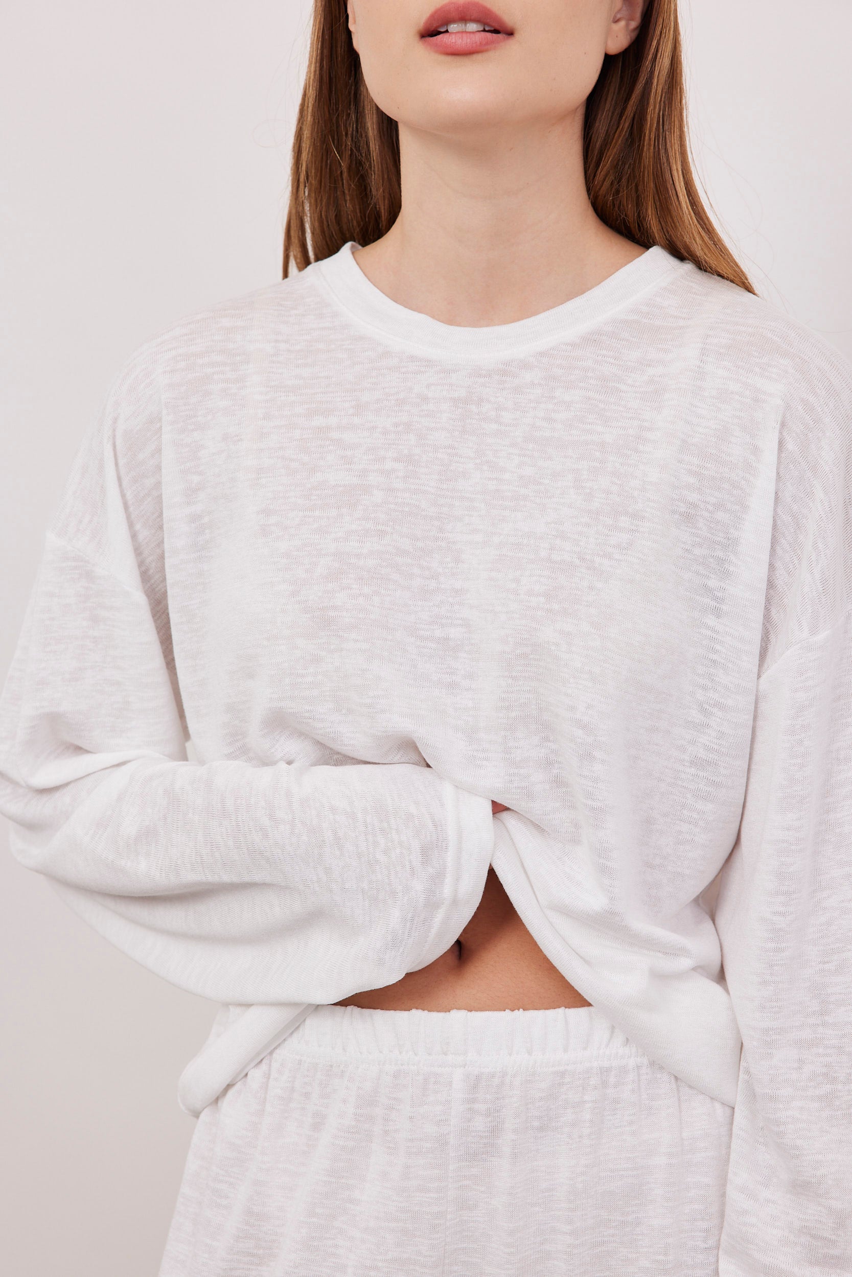 חולצת סלאב ארוכה מראה פשתן