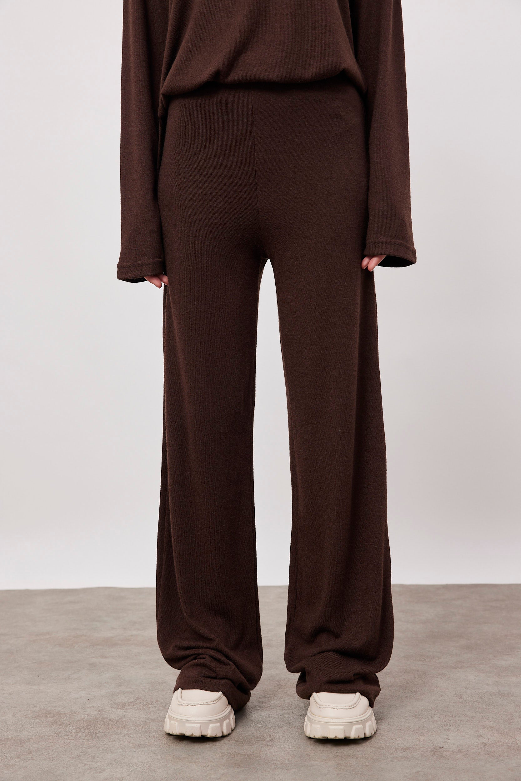 מכנסי סריג ארוכים עם גומי