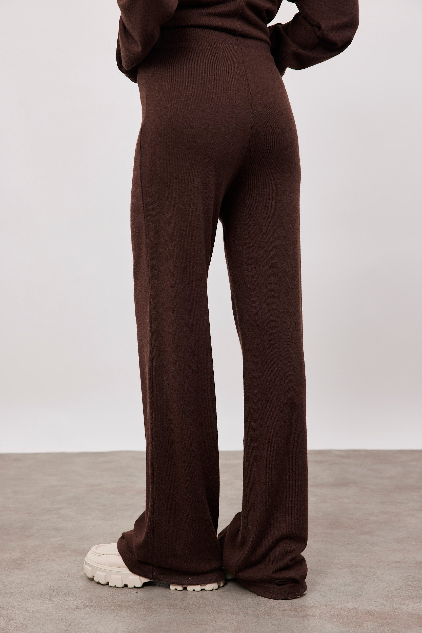 מכנסי סריג ארוכים עם גומי