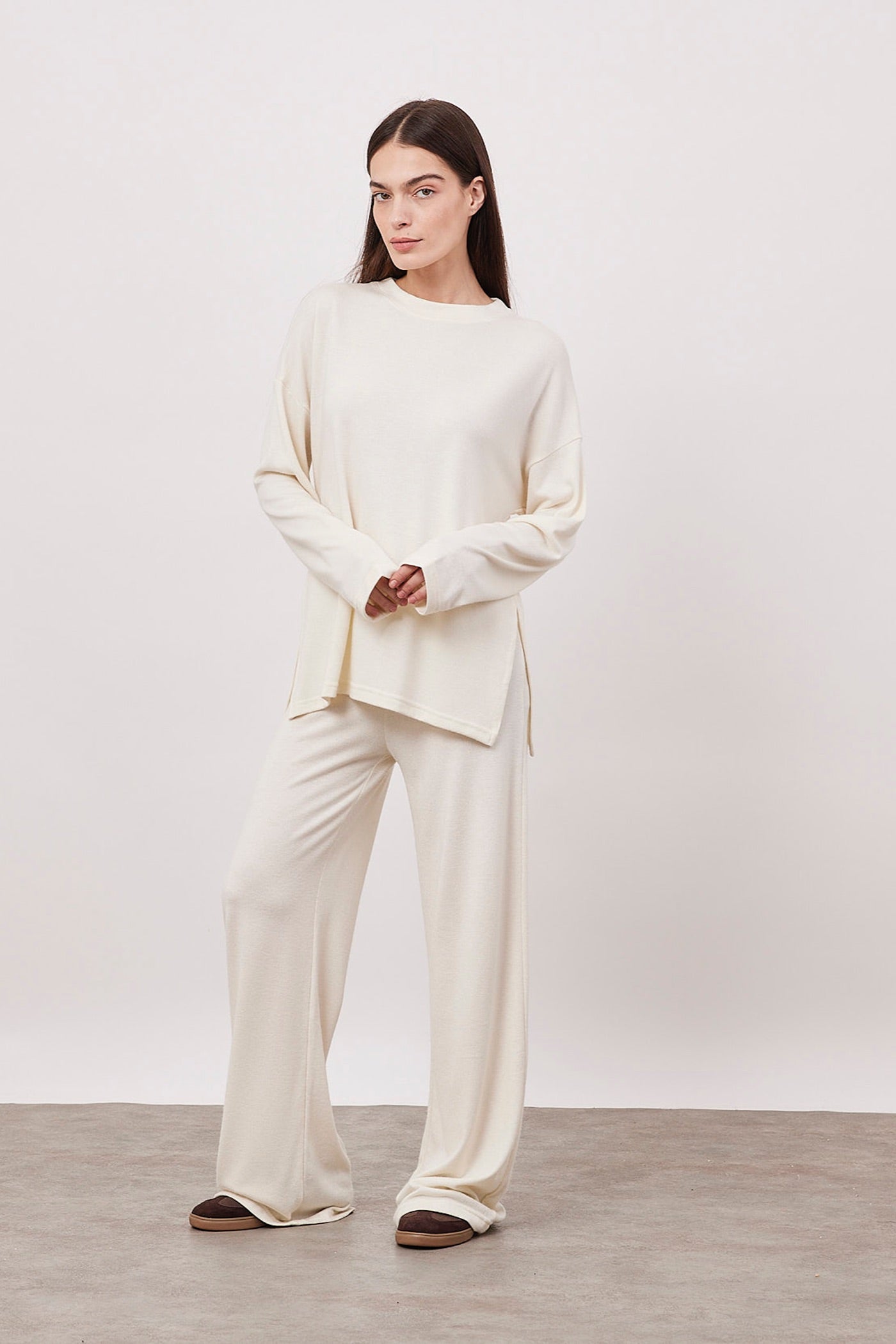 מכנסי סריג ארוכים עם גומי