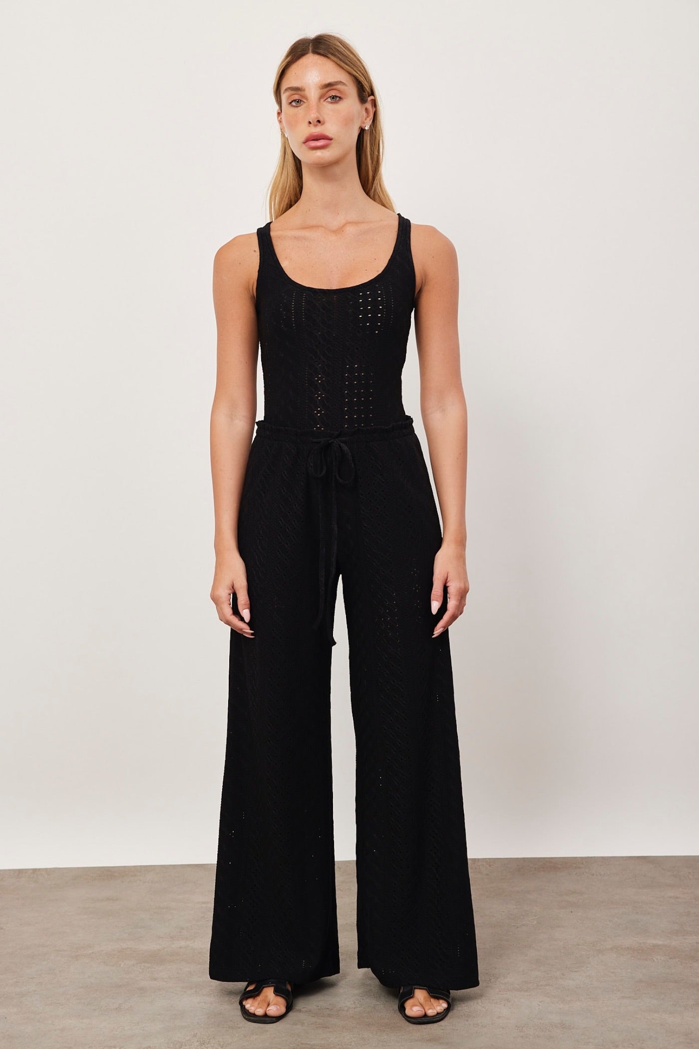 מכנסיים נשפכים במראה תחרה - ITAY BRANDS