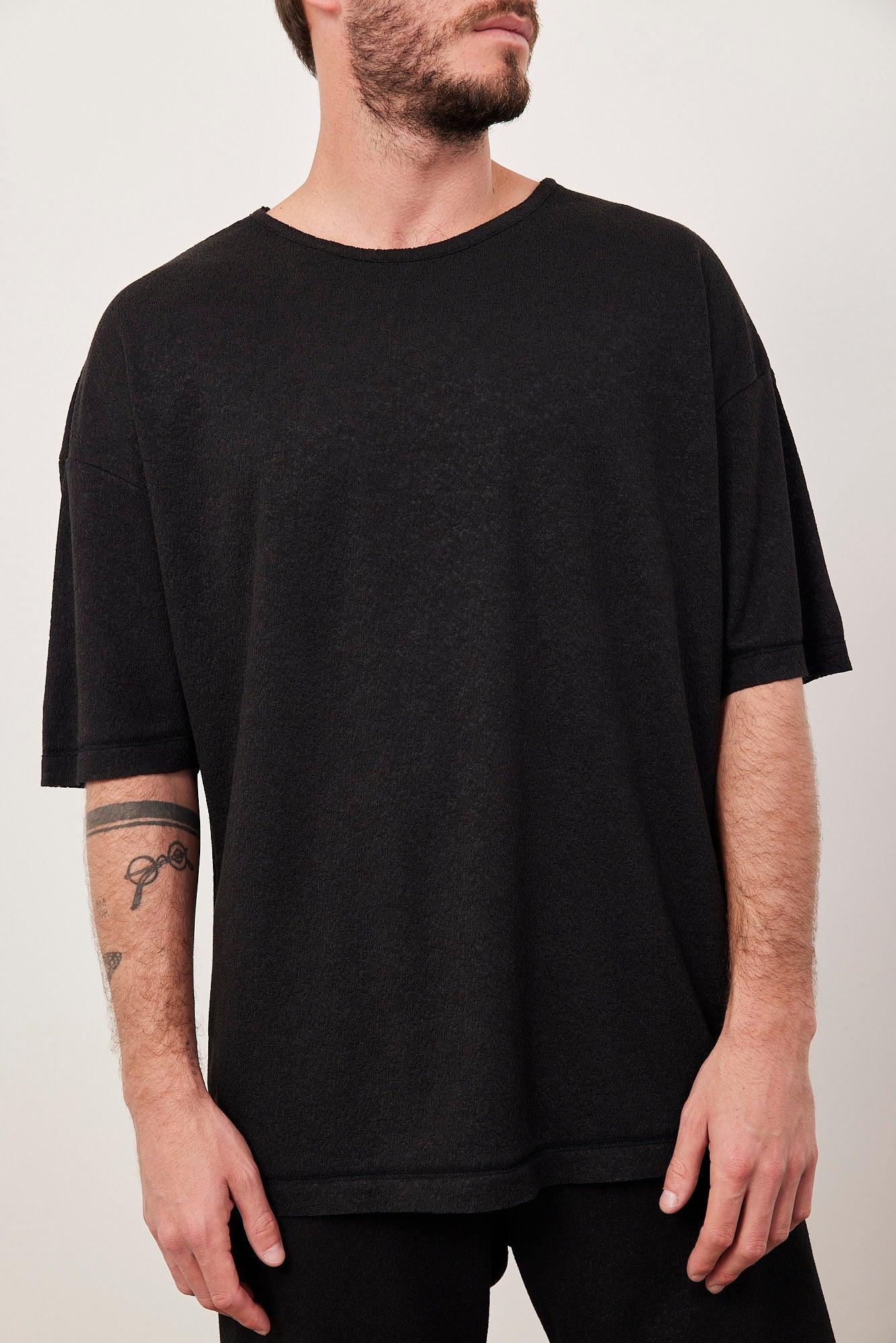 חליפה קצרה בטקסטורה - ITAY BRANDS