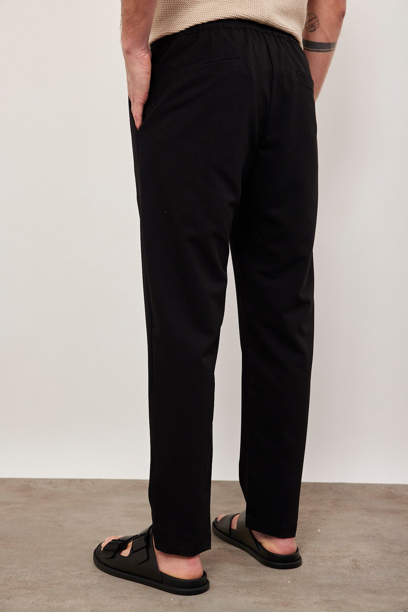 מכנסיים במראה מחוייט עם גומי במות - ITAY BRANDS