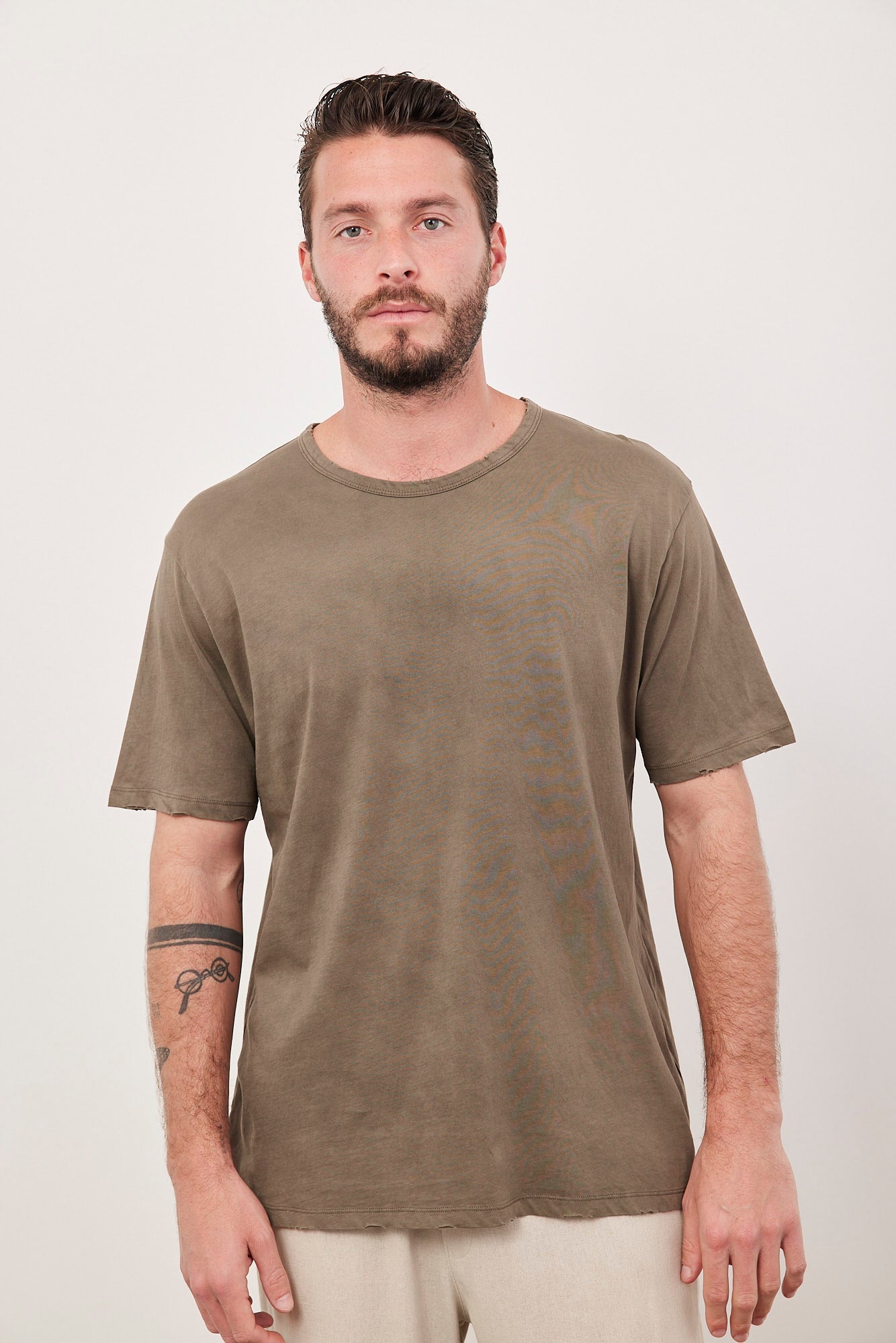 חולצת ווש קצרה עם גימור פרום - ITAY BRANDS