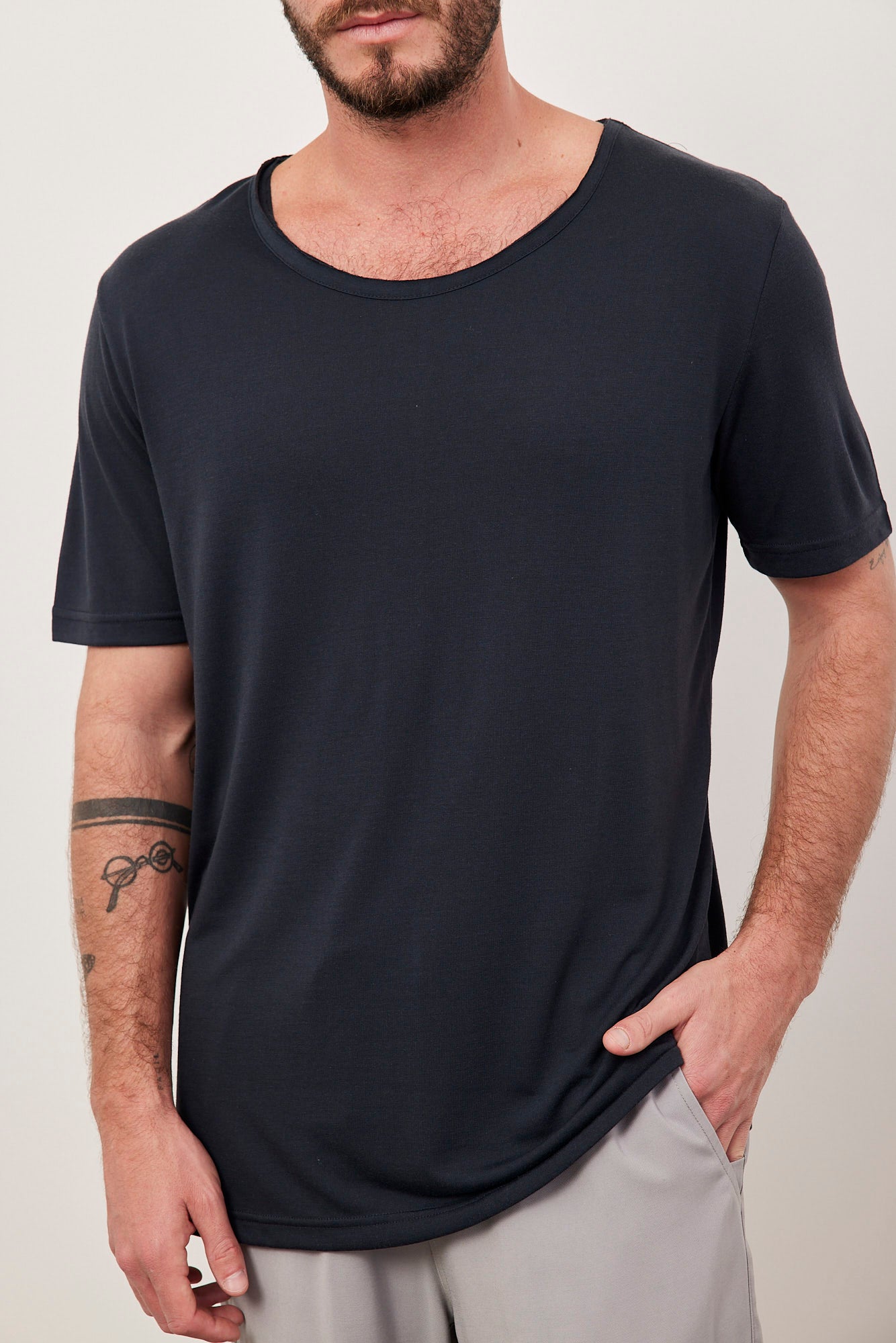 טי-שרט רכה בסיומת פרומה - ITAY BRANDS