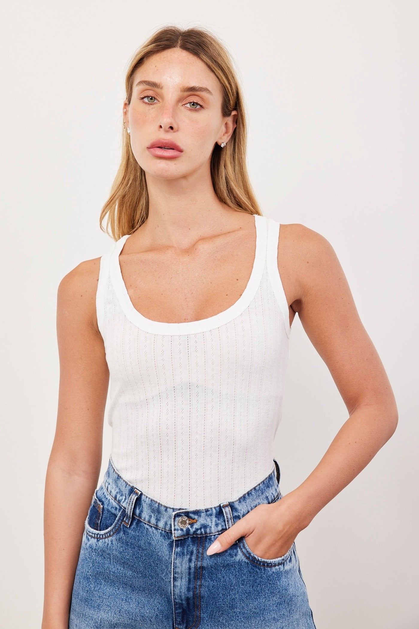 גופיית פוינטל צמודה - ITAY BRANDS