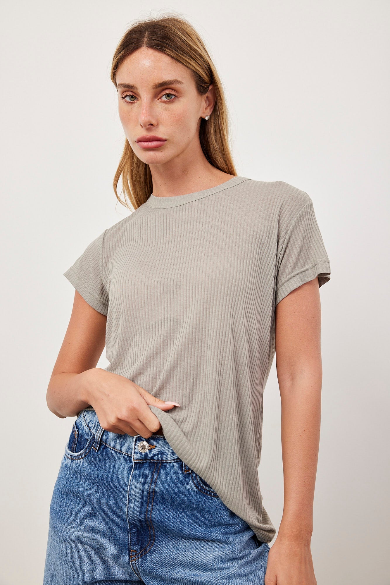 טי שרט מבד רך - ITAY BRANDS