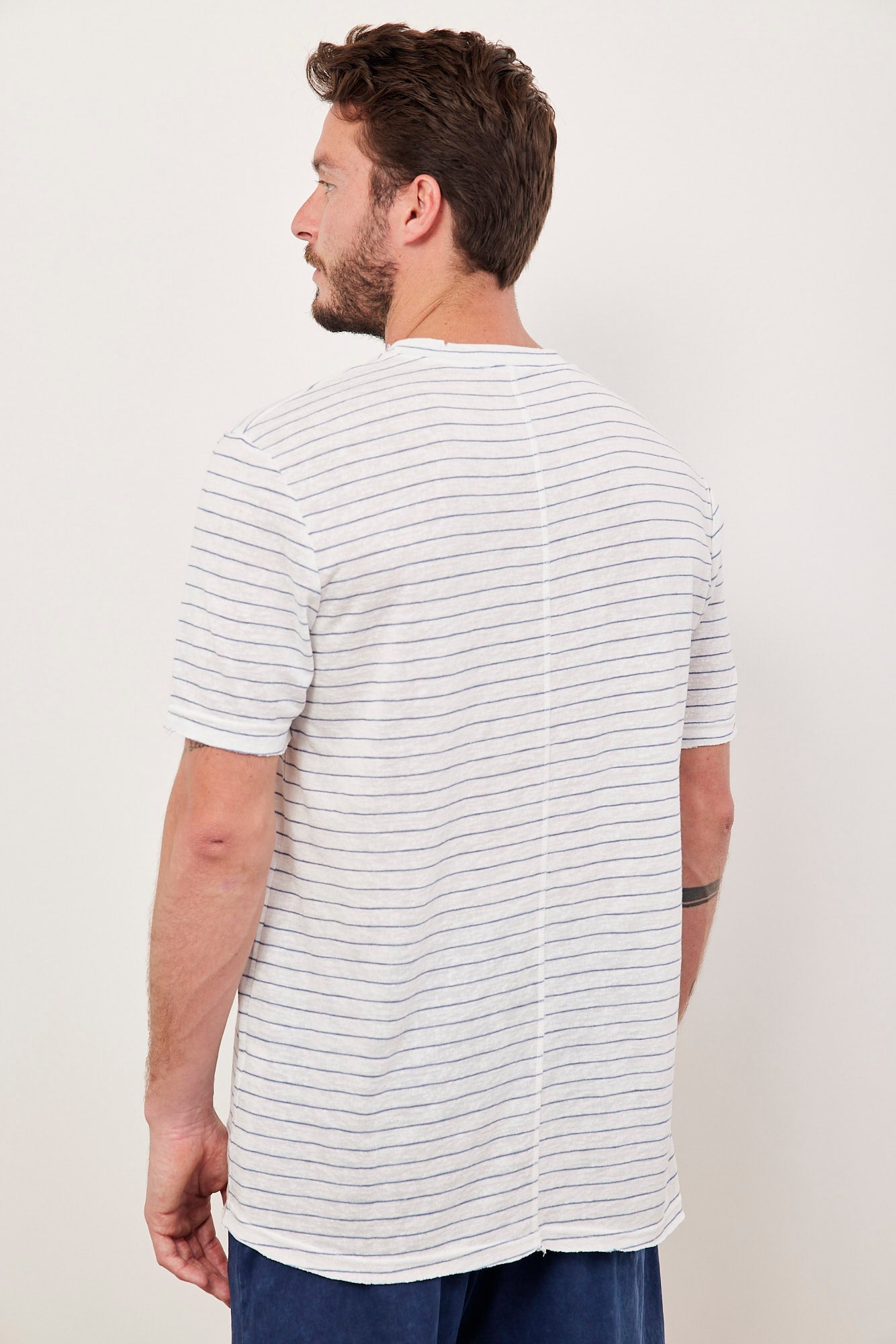 טי-שרט פסים עם קרעים - ITAY BRANDS