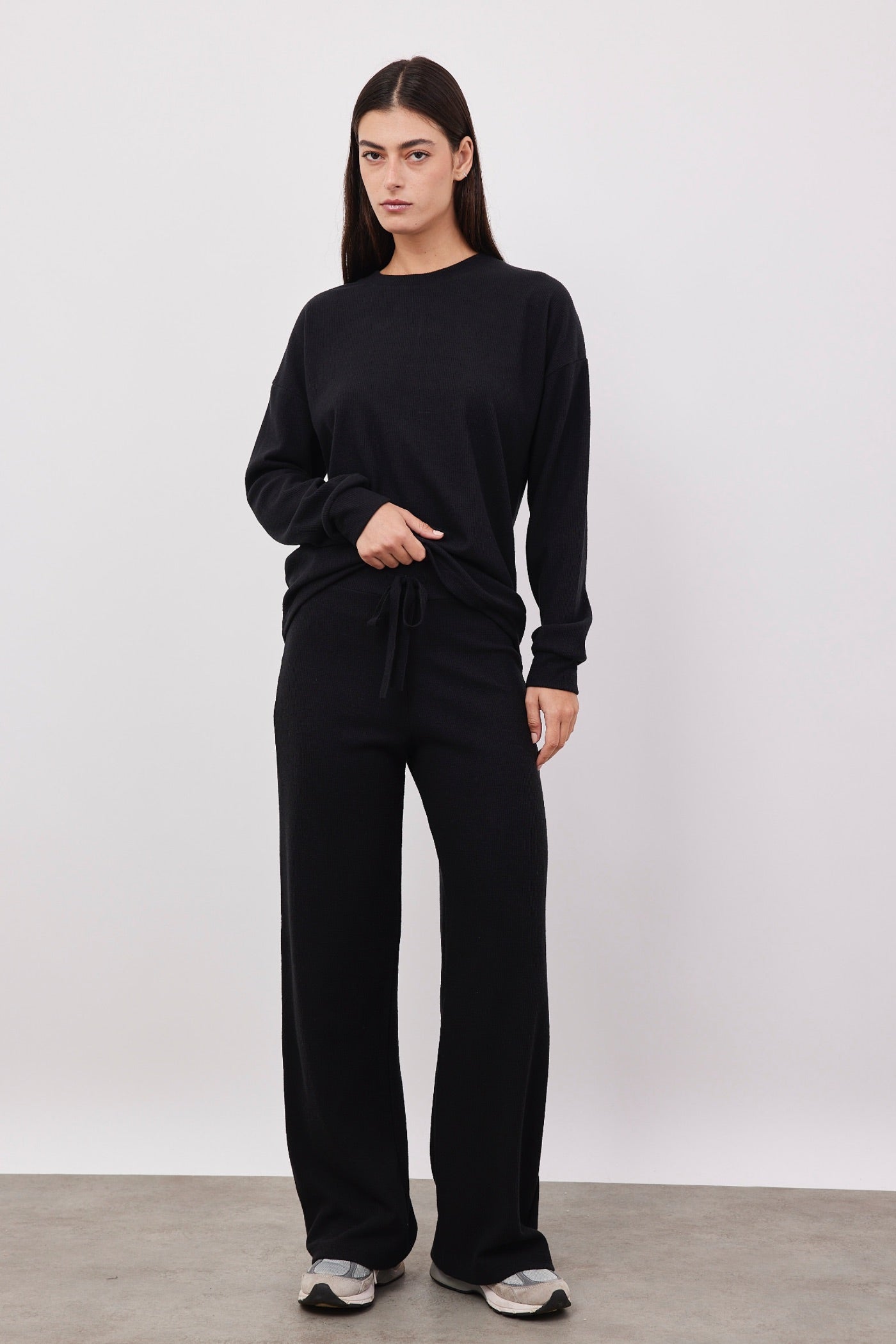 חליפת סריג רכה - ITAY BRANDS