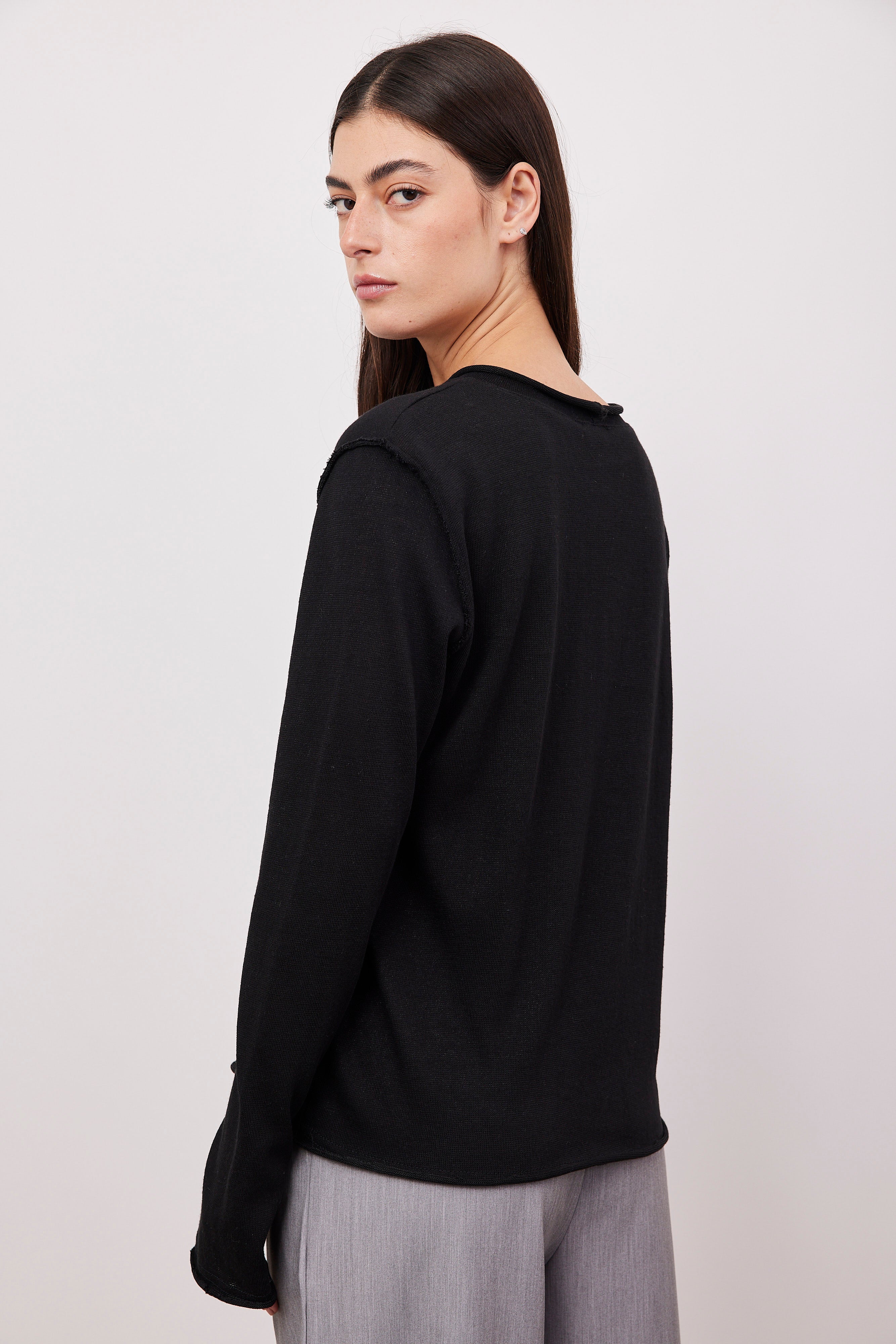 חולצה ארוכה עם תיפורים בולטים - ITAY BRANDS