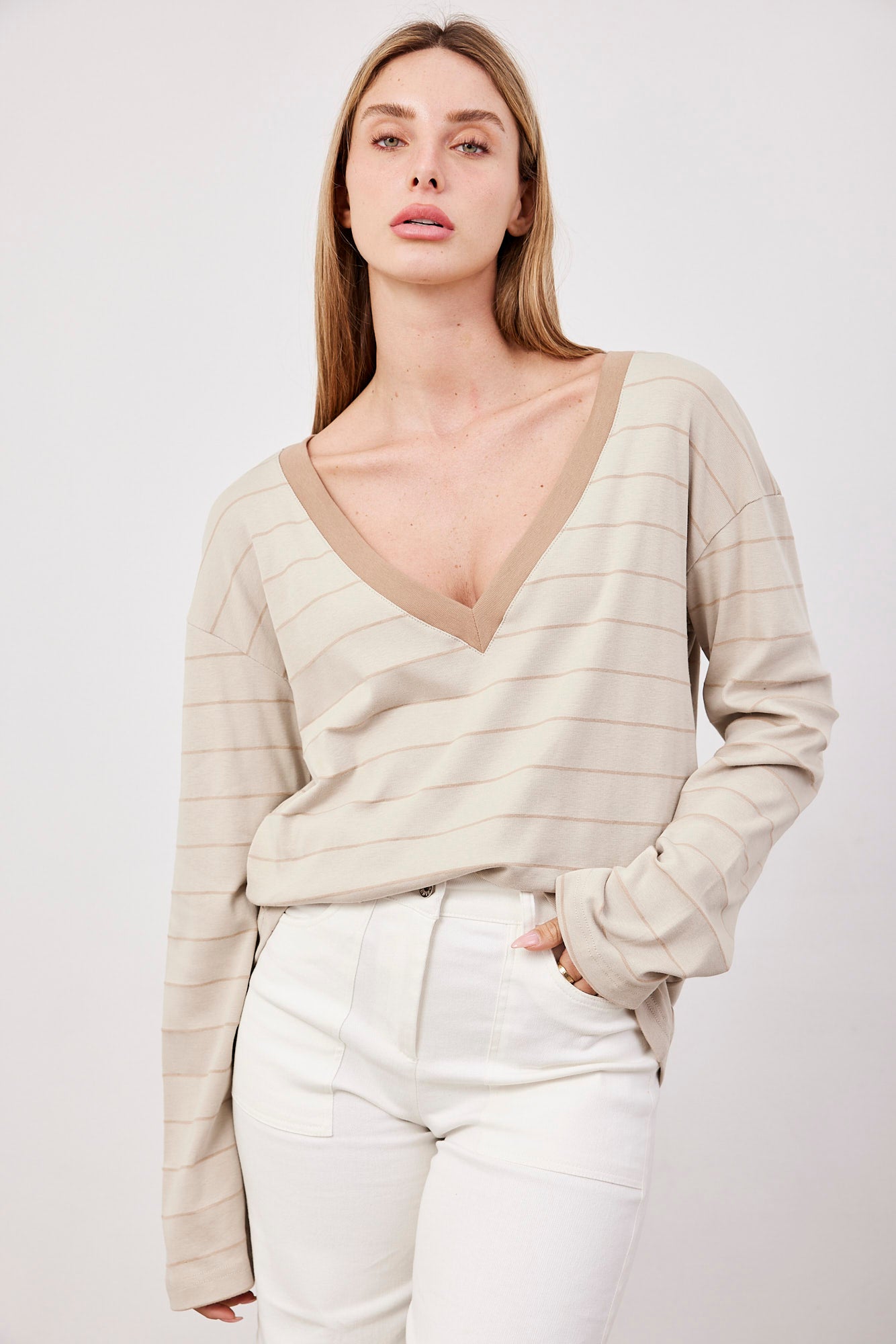 חולצת וי פסים אוברסייז - ITAY BRANDS