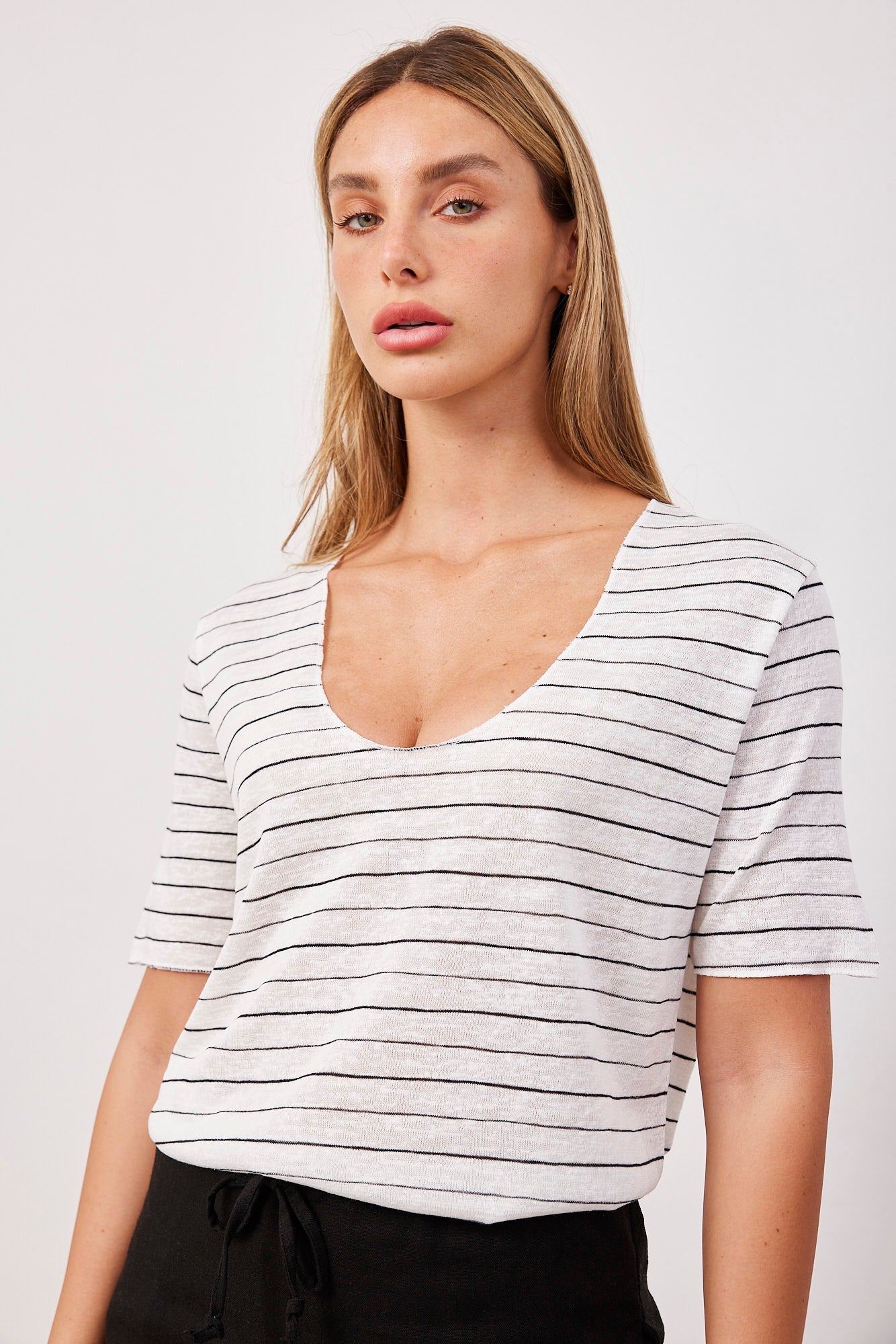 טי-שרט פסים מחשוף עגול - ITAY BRANDS