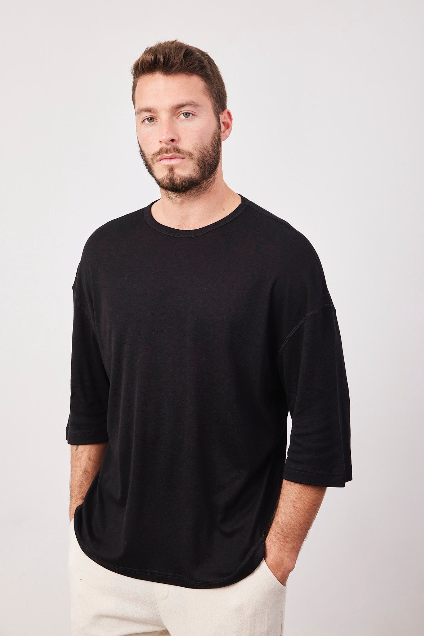 טי-שרט שרוול אמצע - ITAY BRANDS