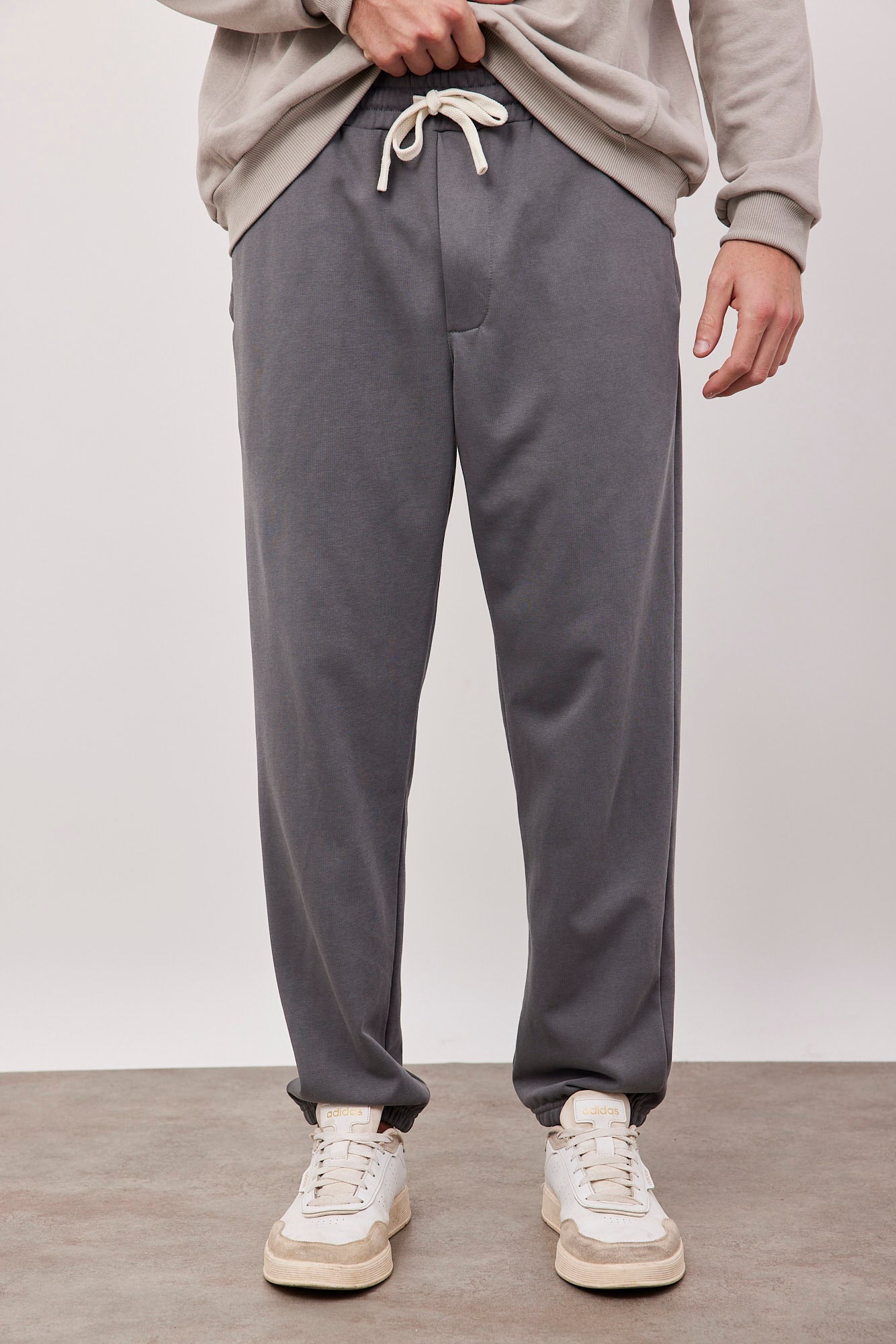 מכנסי טרנינג בסיומת גומי - ITAY BRANDS