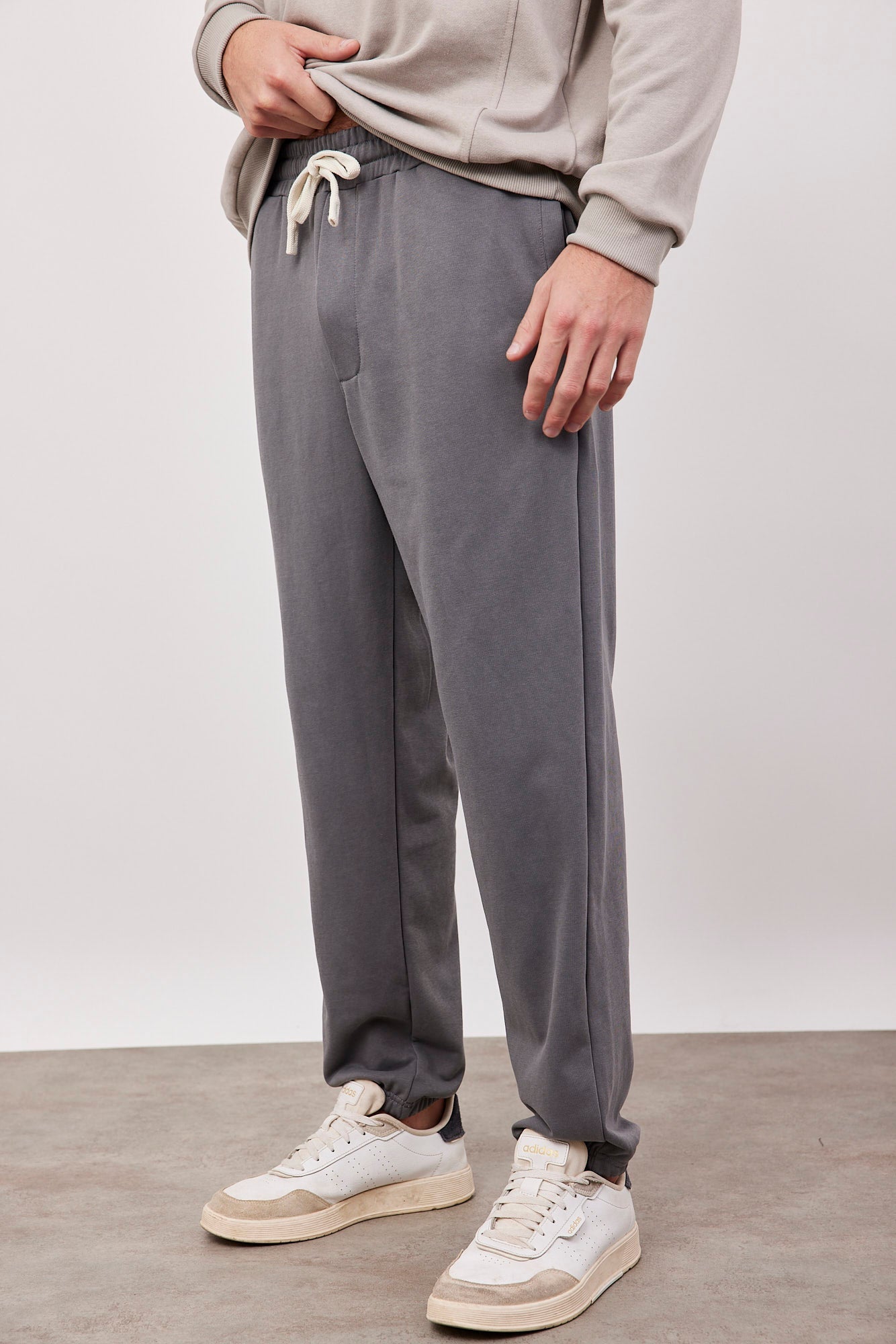 מכנסי טרנינג בסיומת גומי - ITAY BRANDS