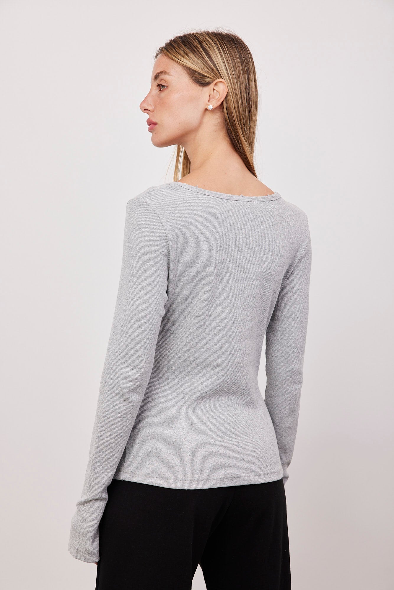 חולצת ריב ארוכה בשילוב קרעים - ITAY BRANDS