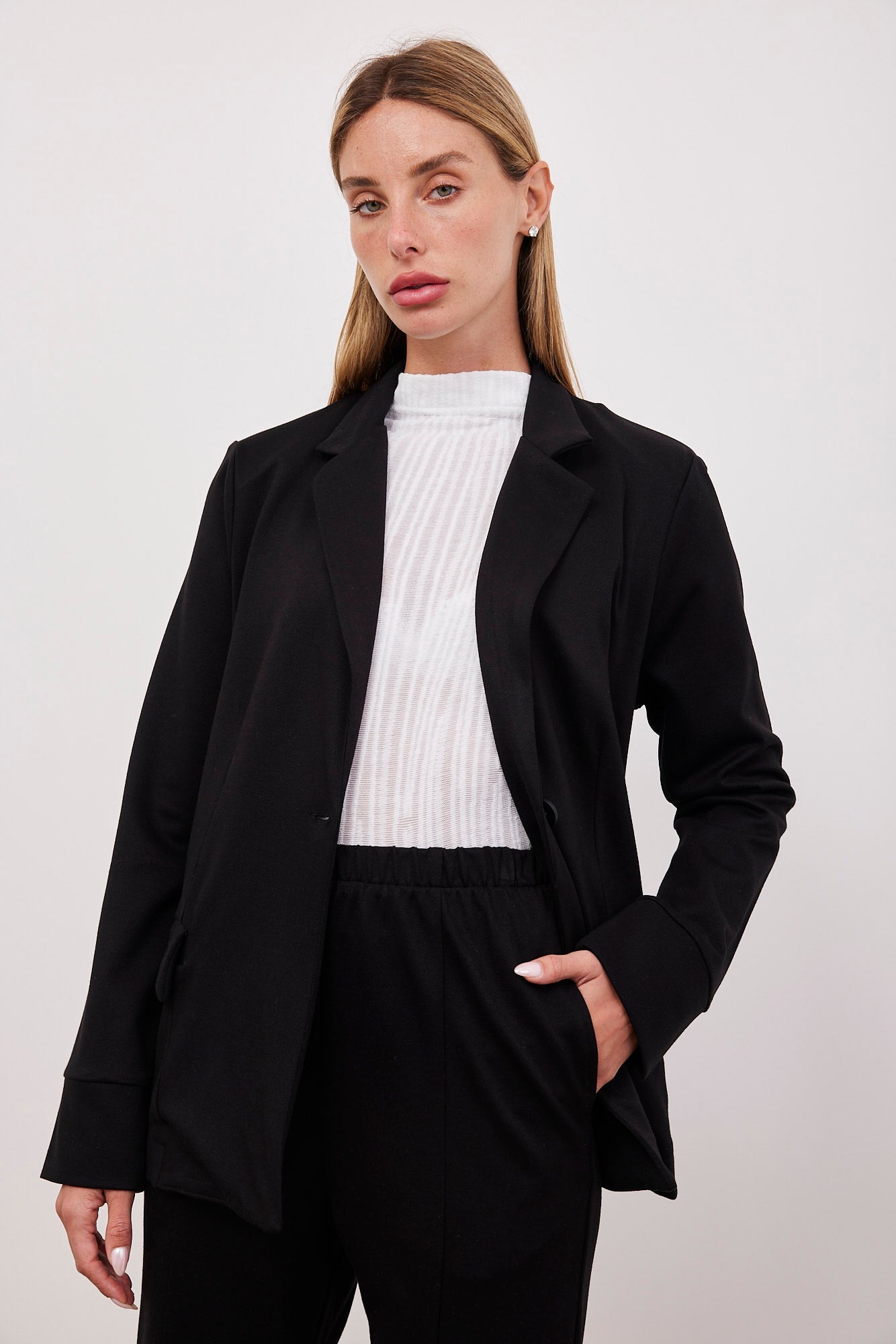 בלייזר רך במראה מחויט - ITAY BRANDS