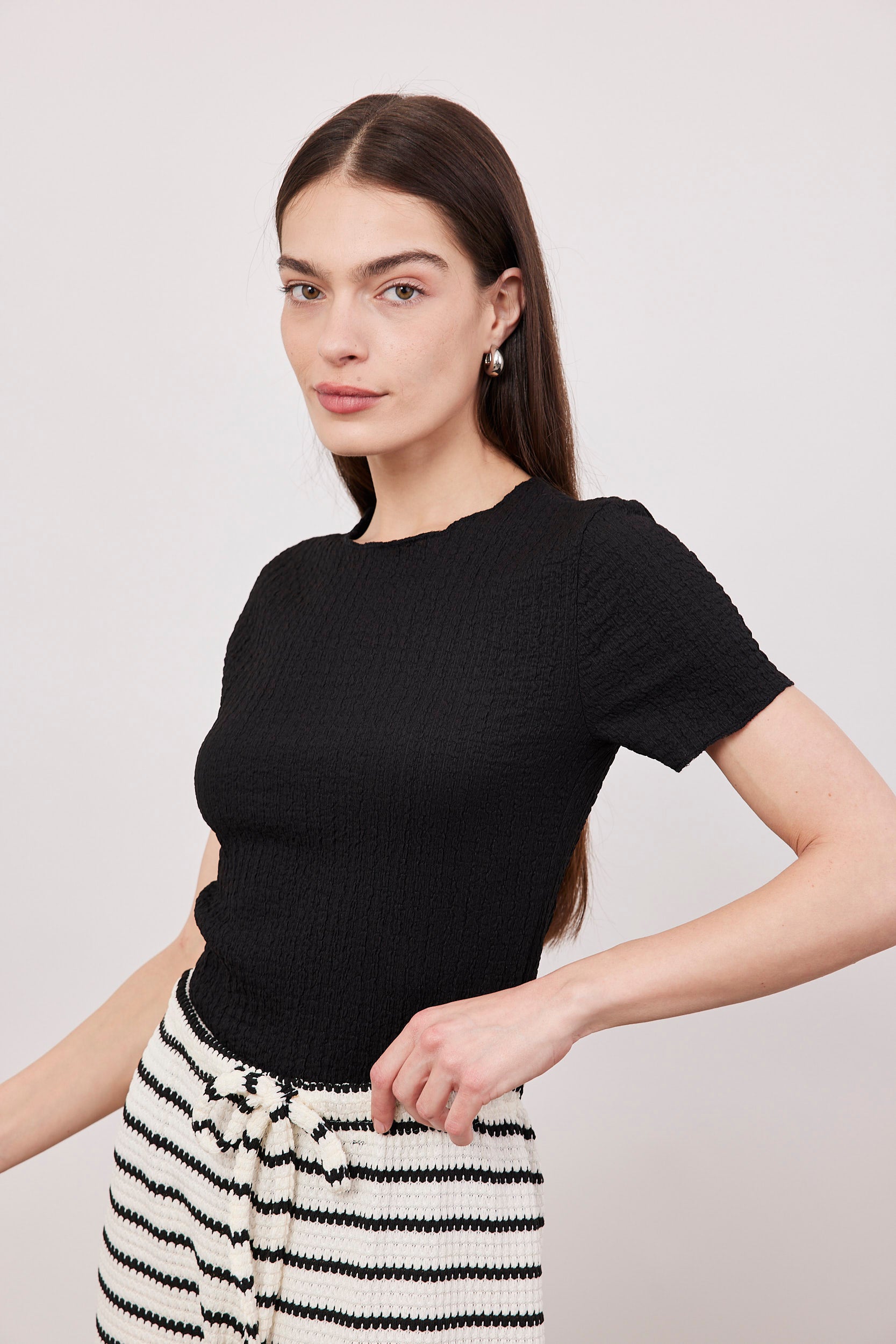 טי-שרט עם טקסטורה