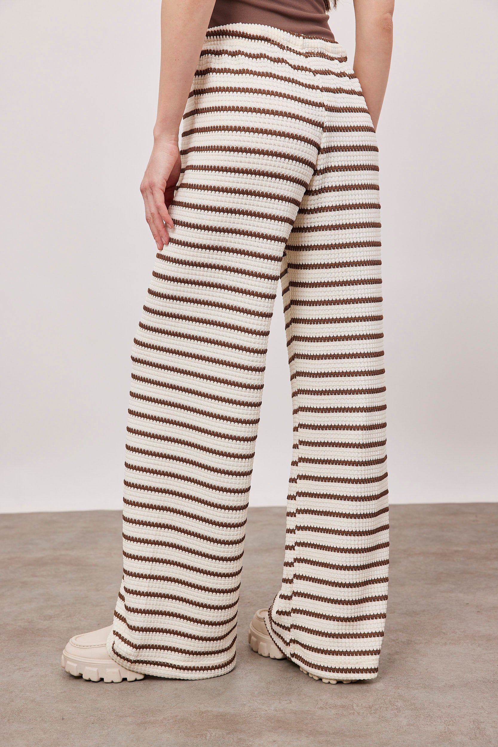 מכנסי סריג רשת