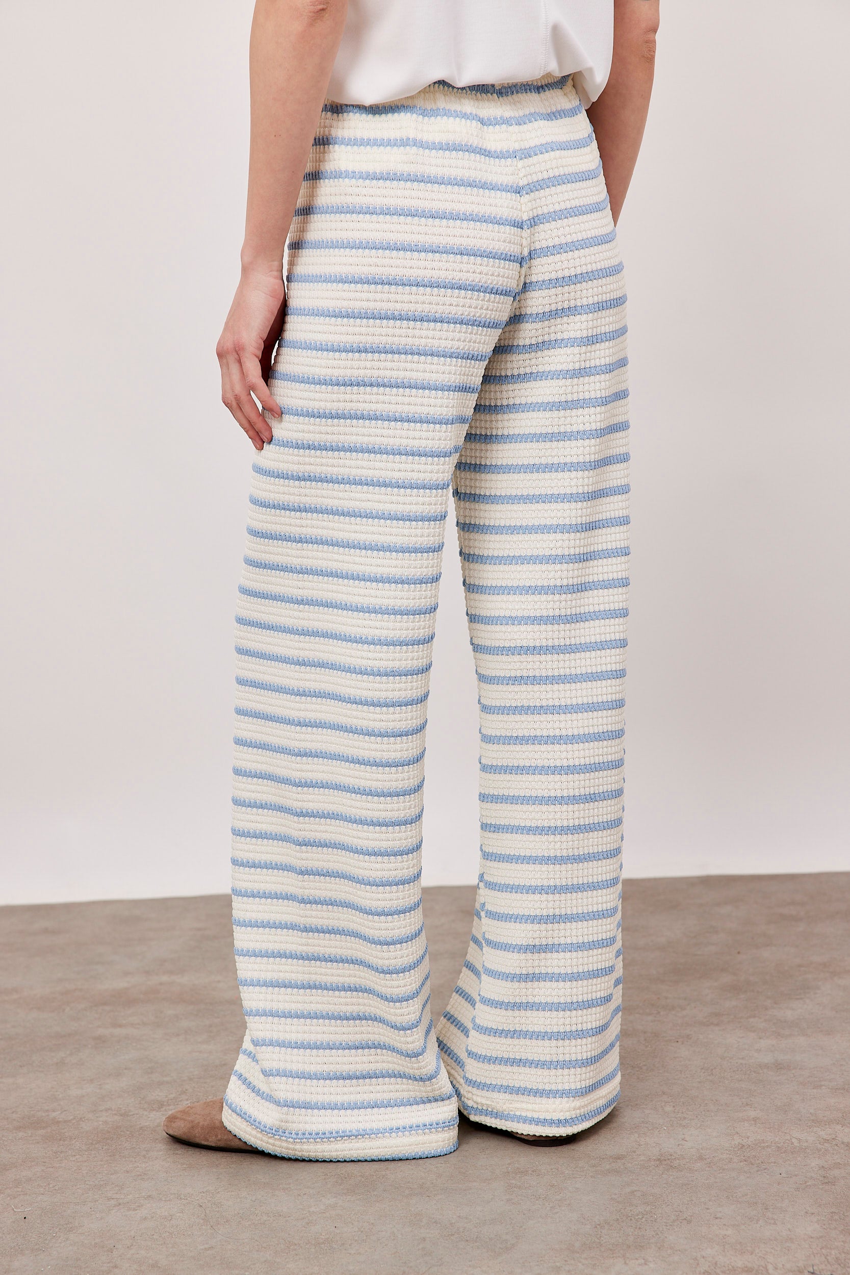 מכנסי סריג רשת