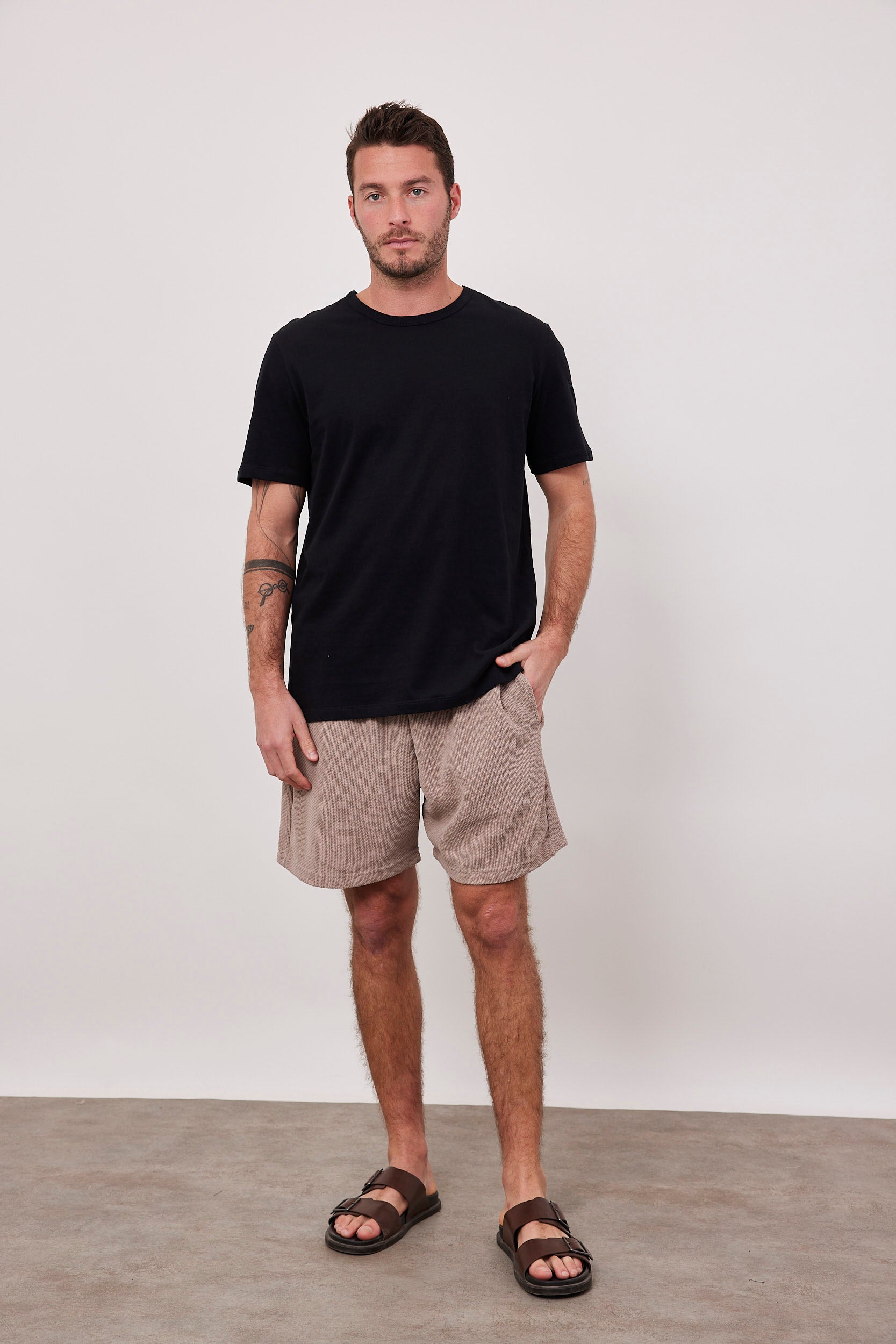 חולצת בייסיק גזרה רחבה