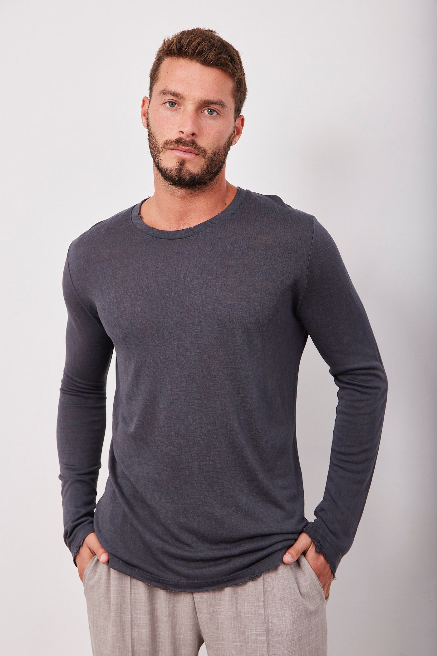 חולצת קרעים ארוכה במראה פשתן - ITAY BRANDS