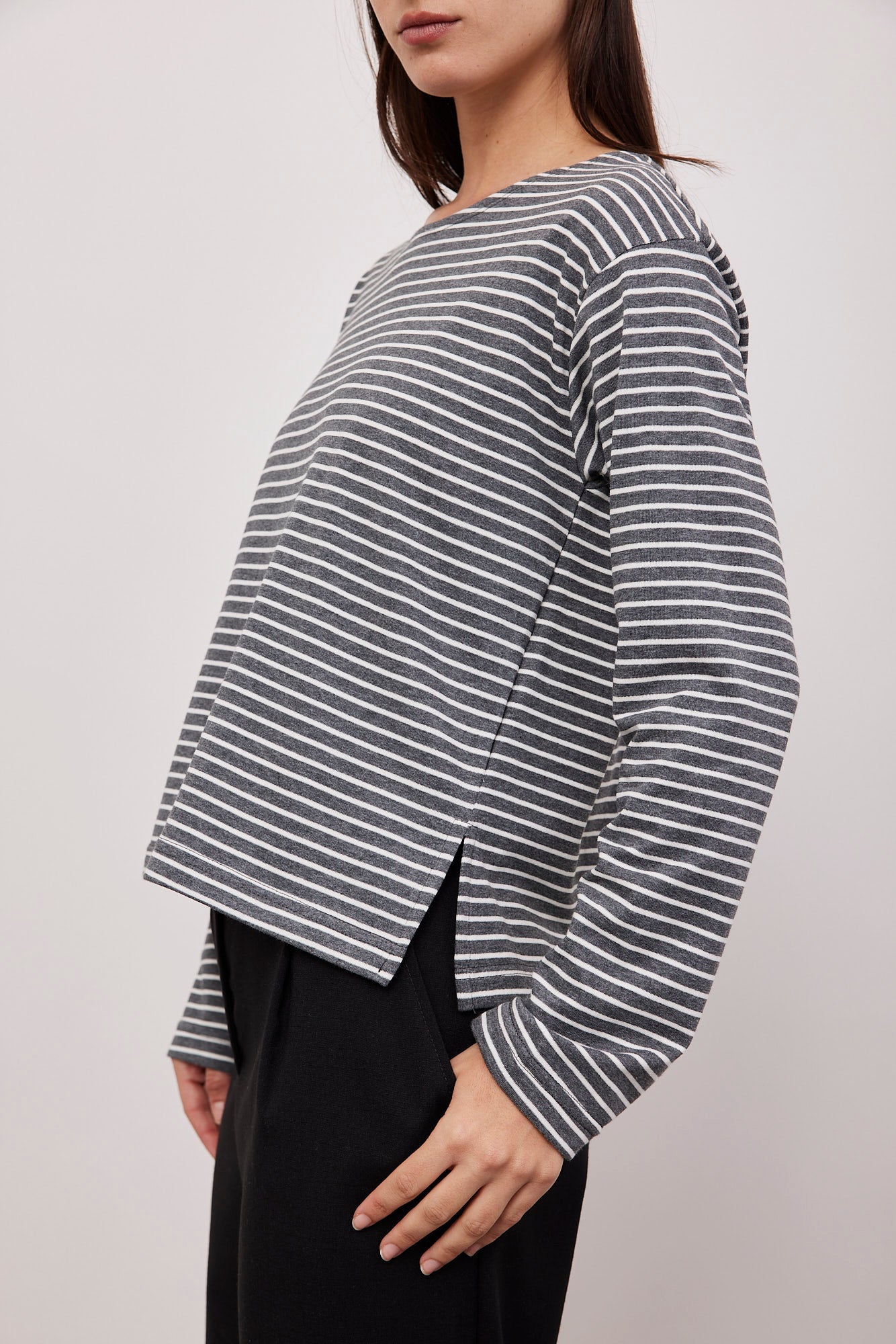 חולצת טריקו בהדפס פסים - ITAY BRANDS